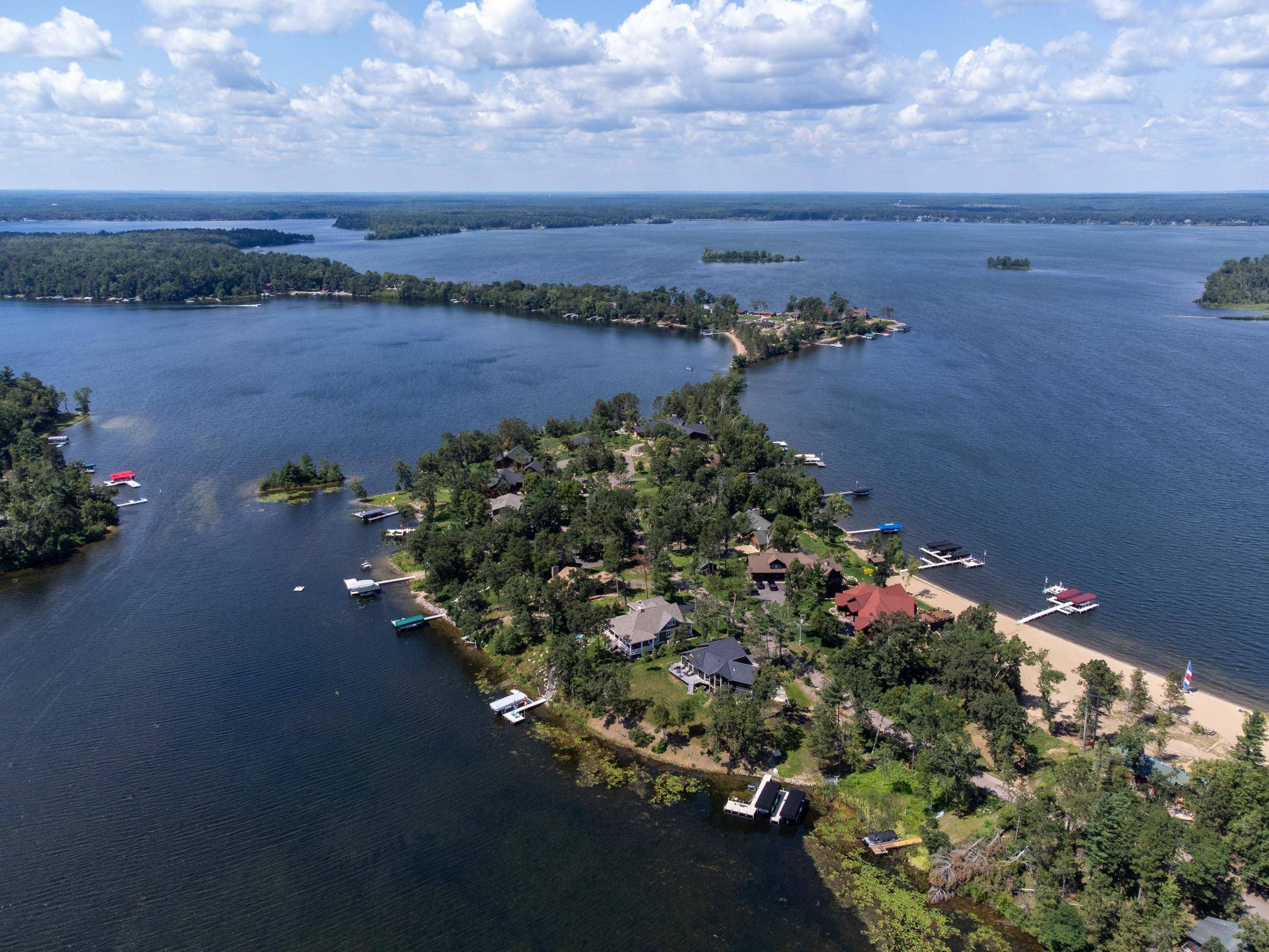 7972 Ruttger RD, Pequot Lakes, MN 56472
