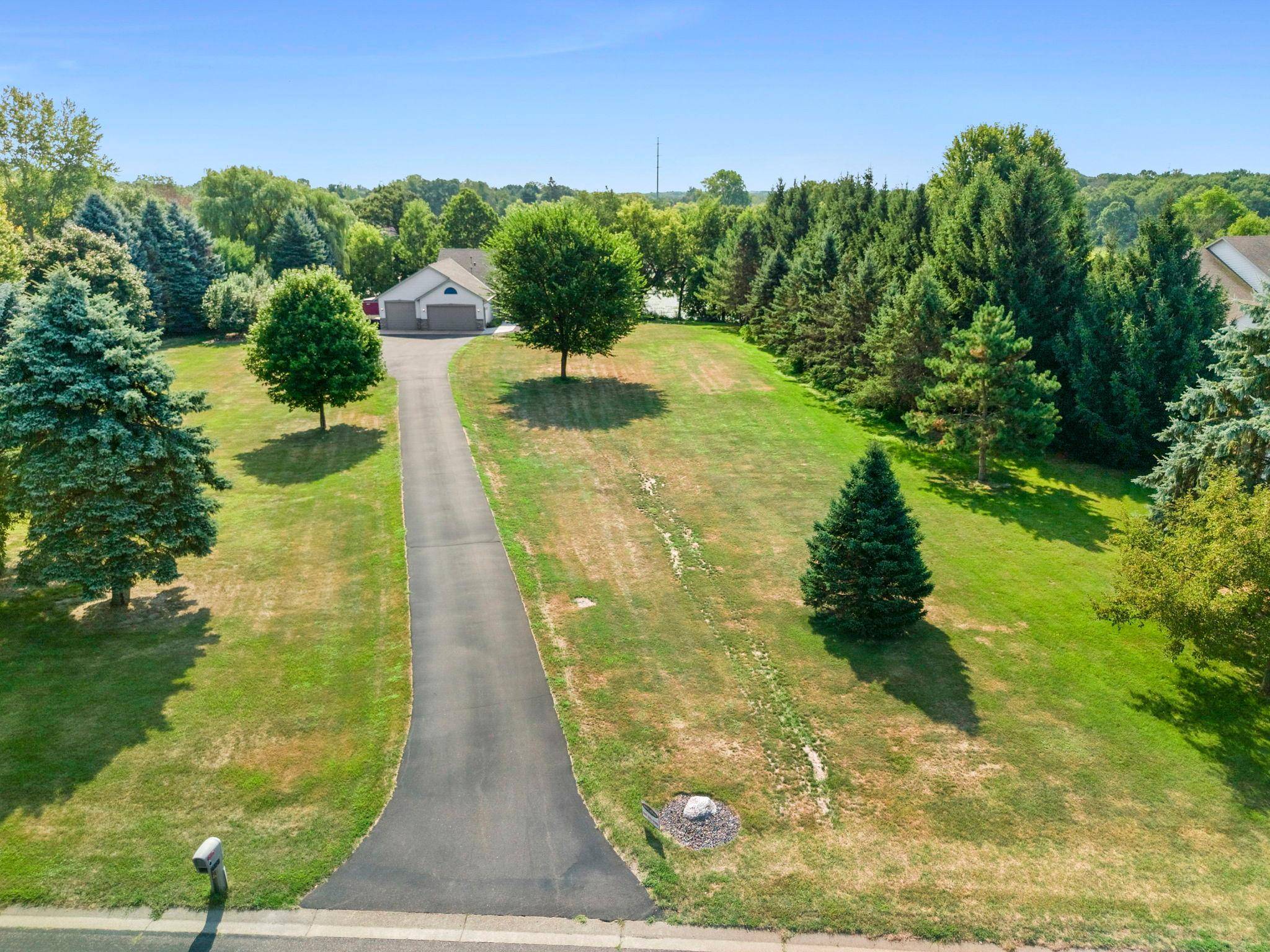 27321 Isle DR, Chisago City, MN 55013