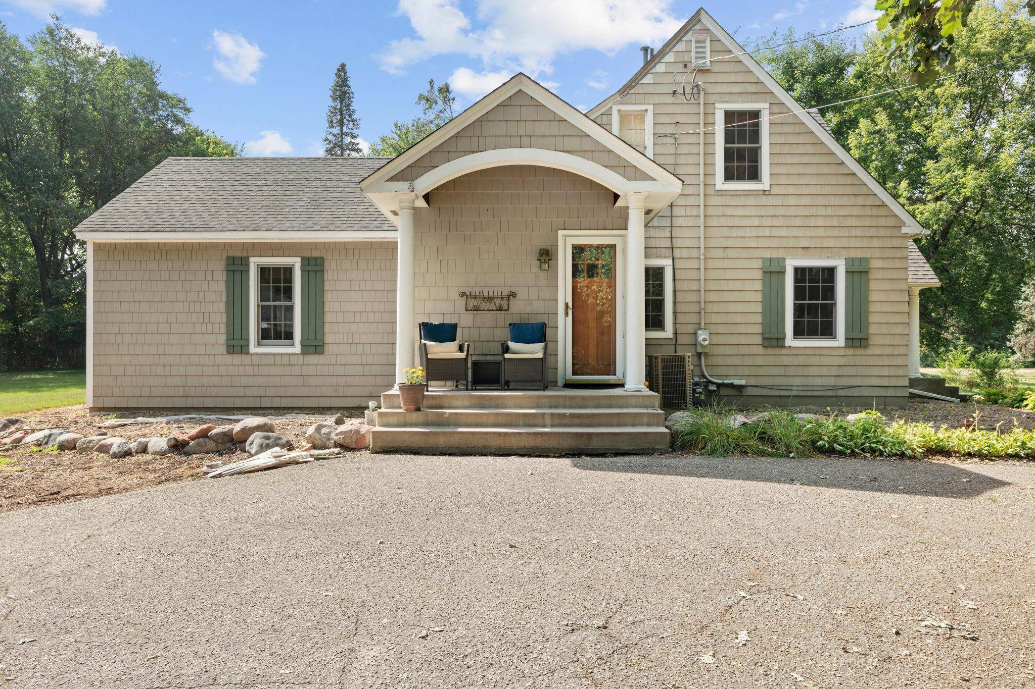 3213 County Road 101 S, Minnetonka, MN 55391