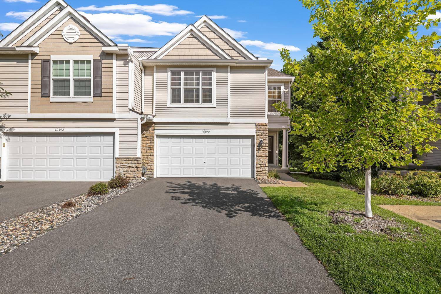16390 Timber Crest DR SE, Prior Lake, MN 55372