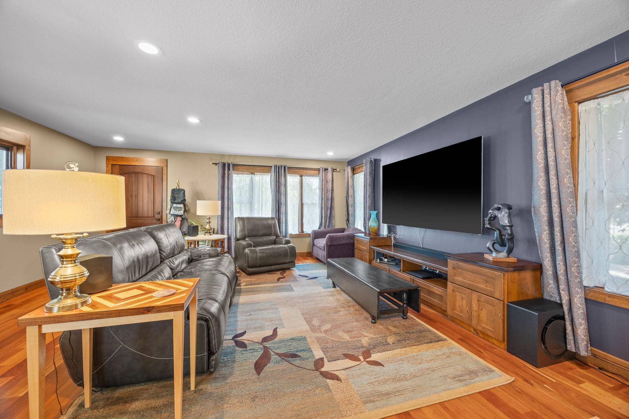 318 4th ST NE, Minneapolis, MN 55413