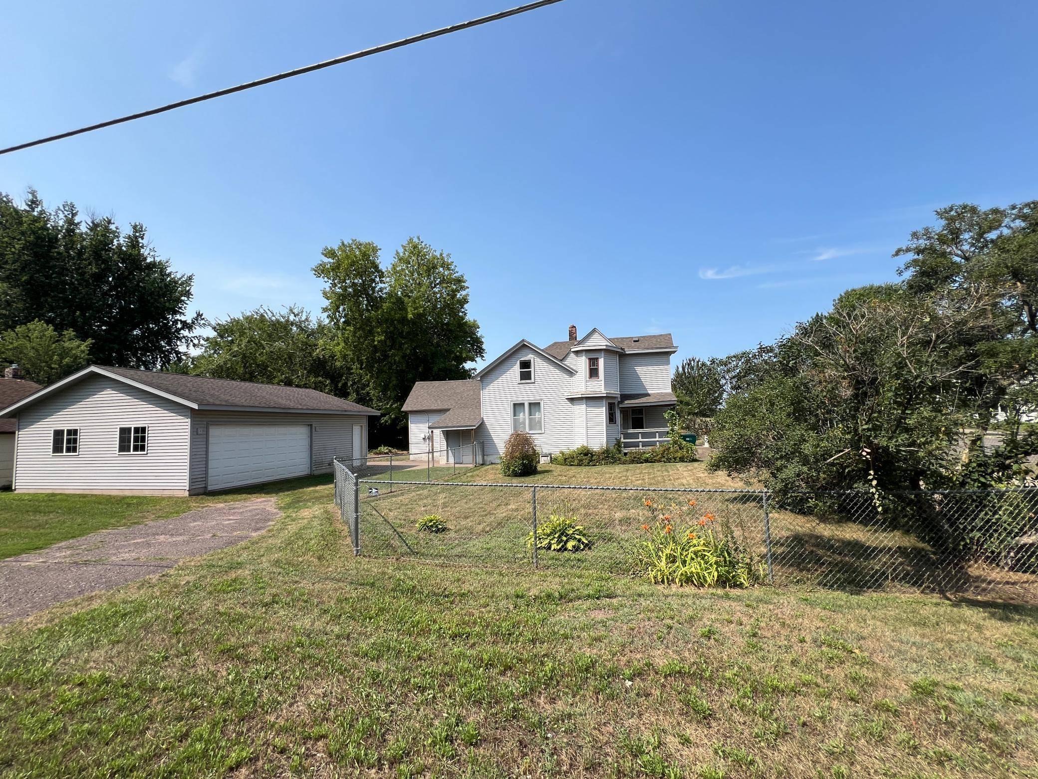 200 1st AVE SE, Pine City, MN 55063