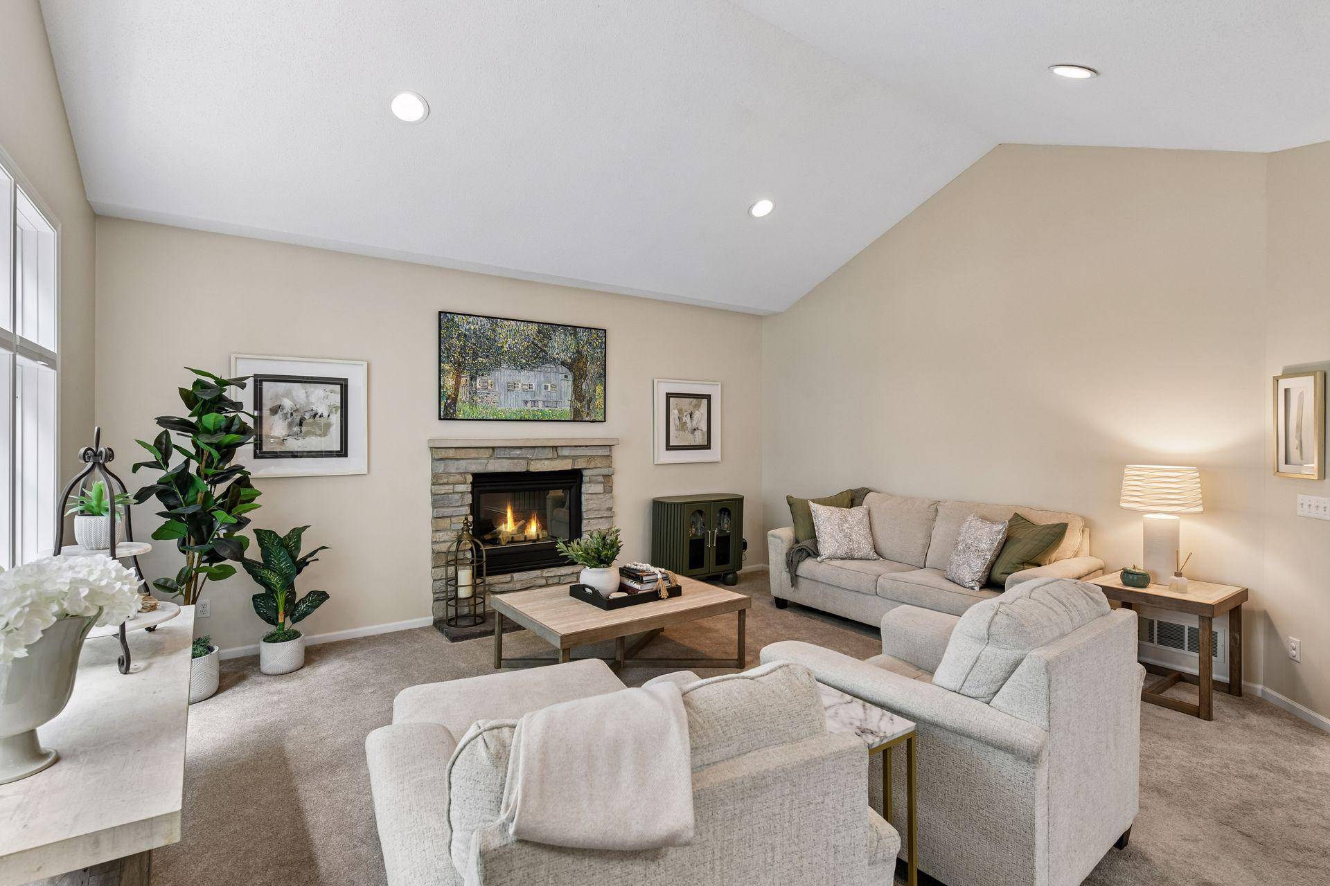 4908 Malibu DR, Edina, MN 55436