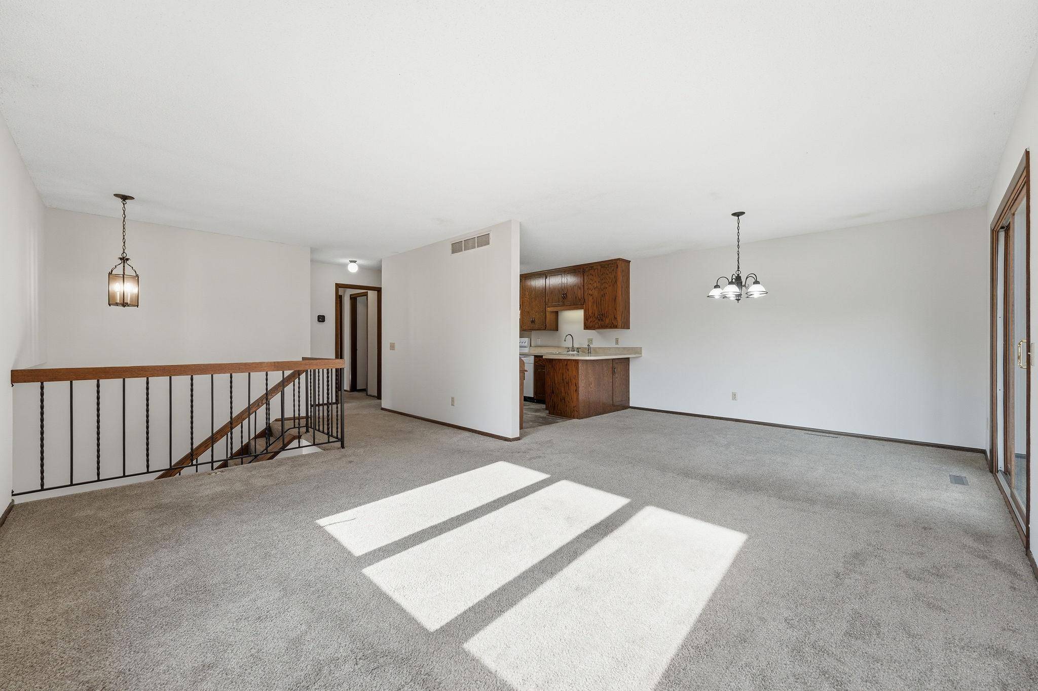 14708 Embry PATH, Apple Valley, MN 55124