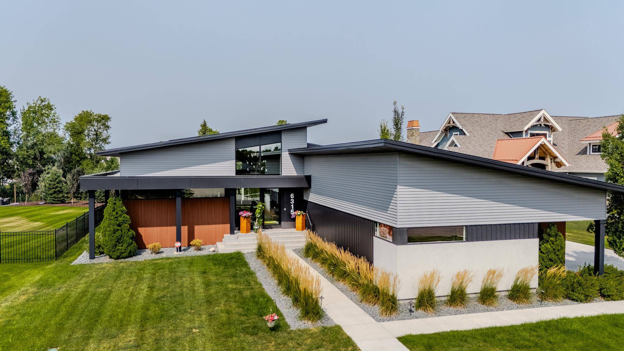 6315 31st ST S, Fargo, ND 58104