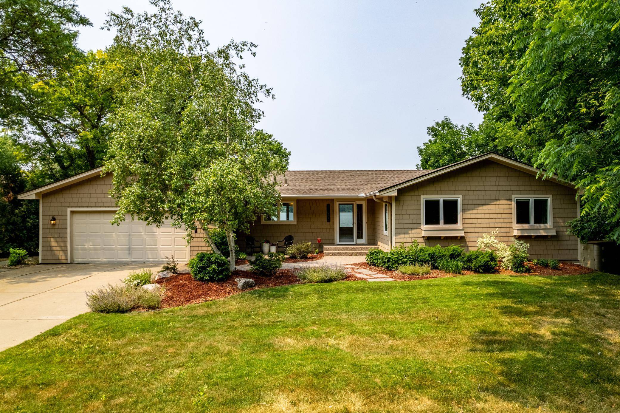 11900 54th AVE N, Plymouth, MN 55442
