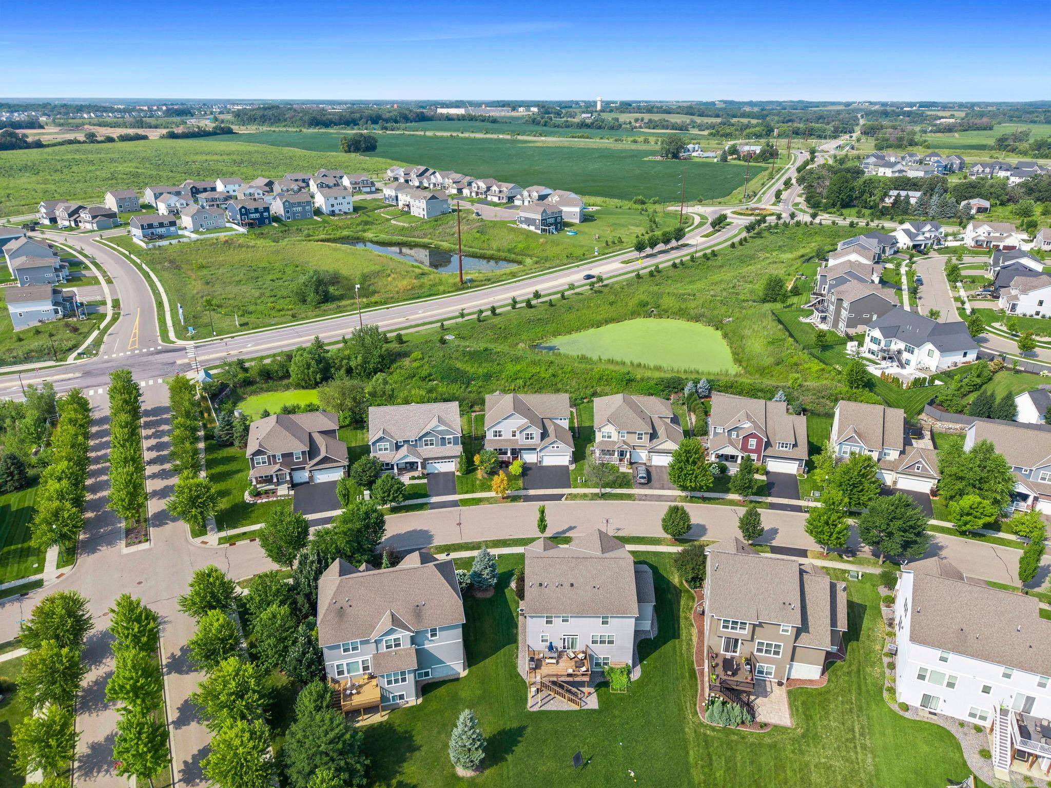4014 Holasek PATH, Chaska, MN 55318