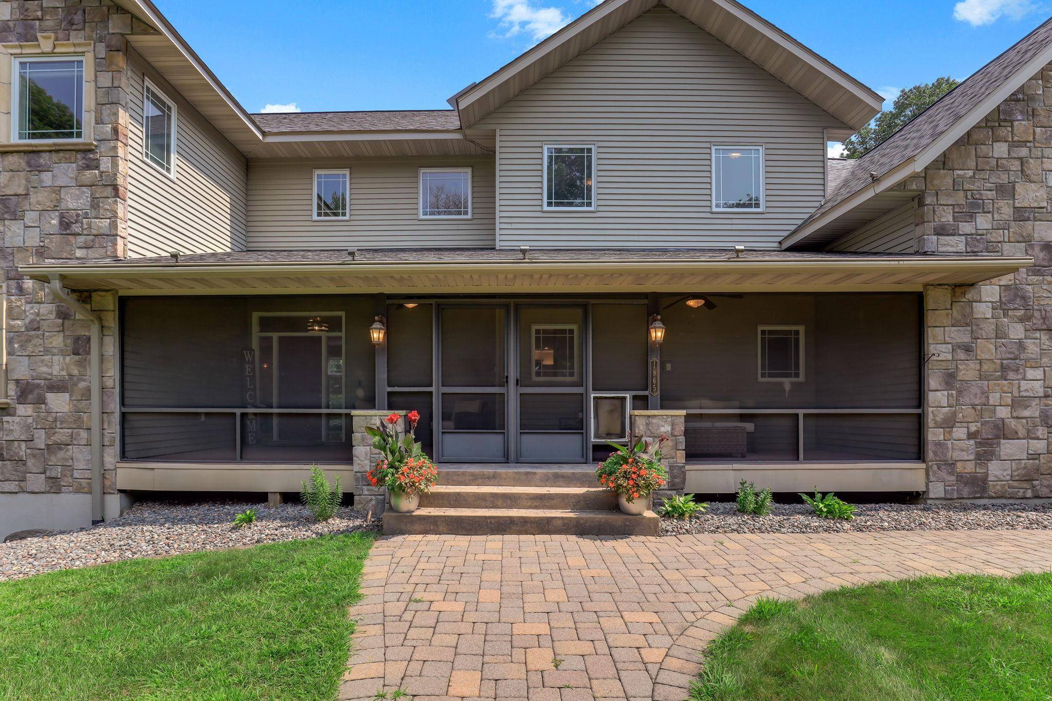 1865 155th ST NW, Monticello, MN 55362