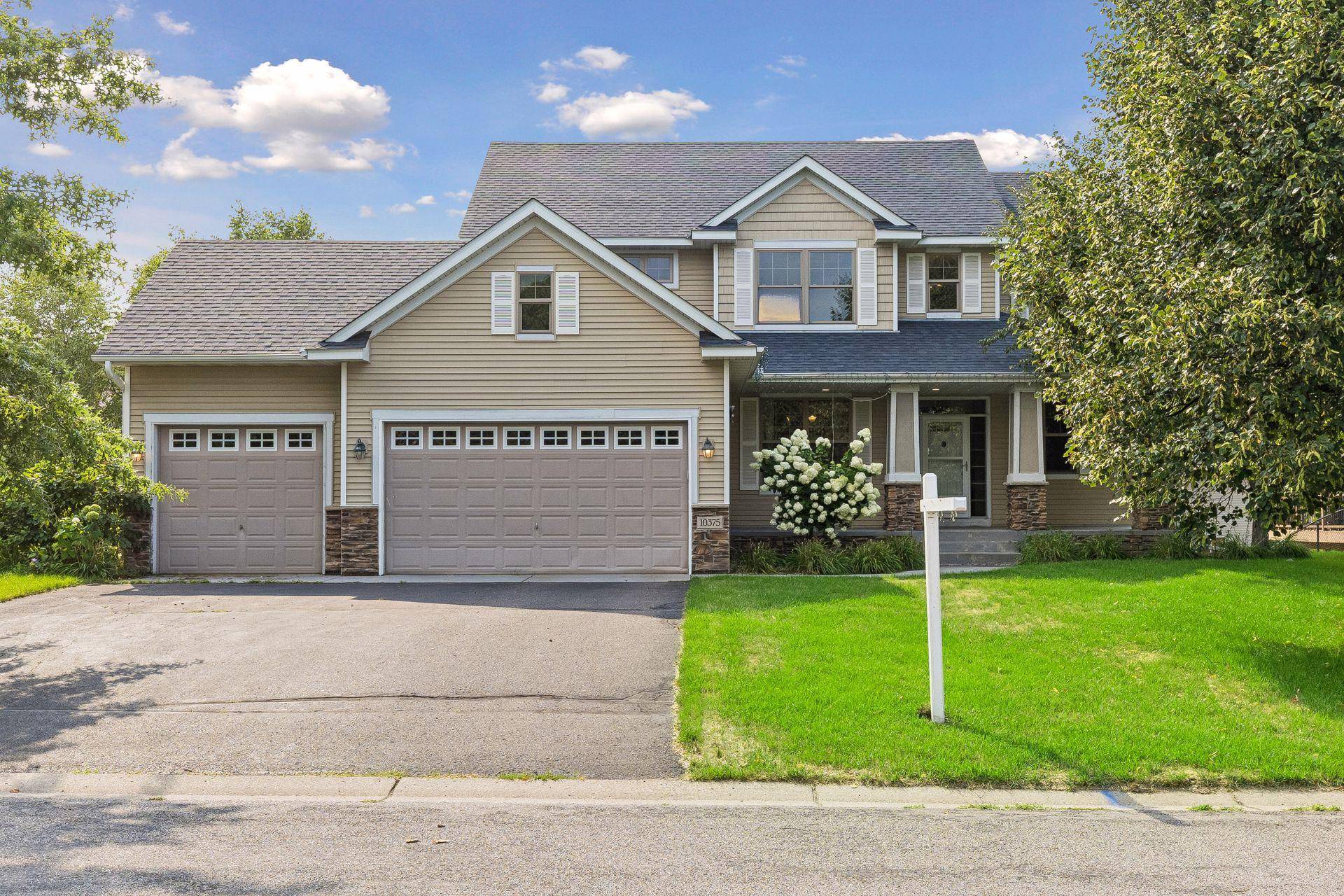 10375 Quail CIR N, Brooklyn Park, MN 55443