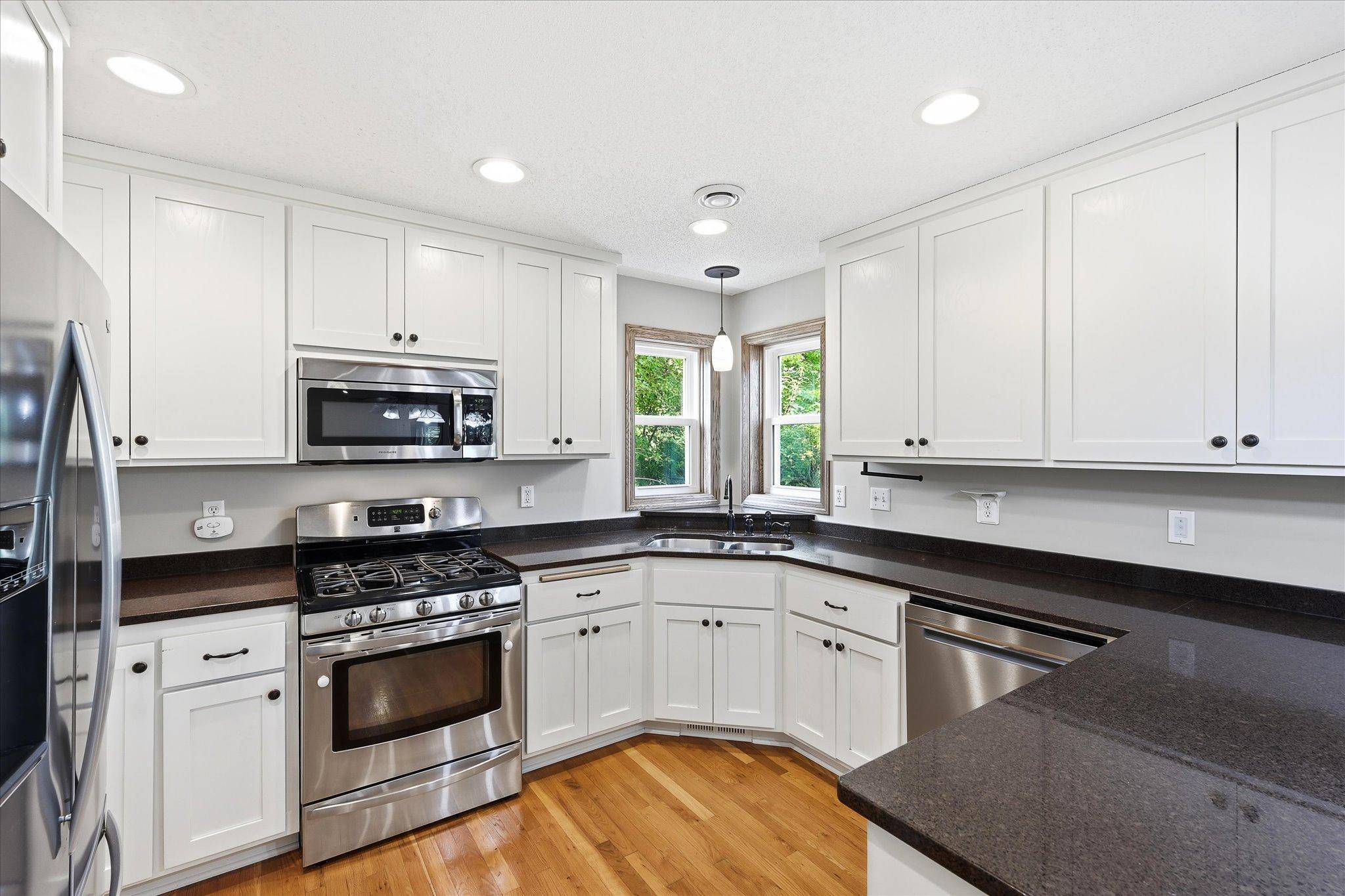 6592 Albert CT, Lino Lakes, MN 55038