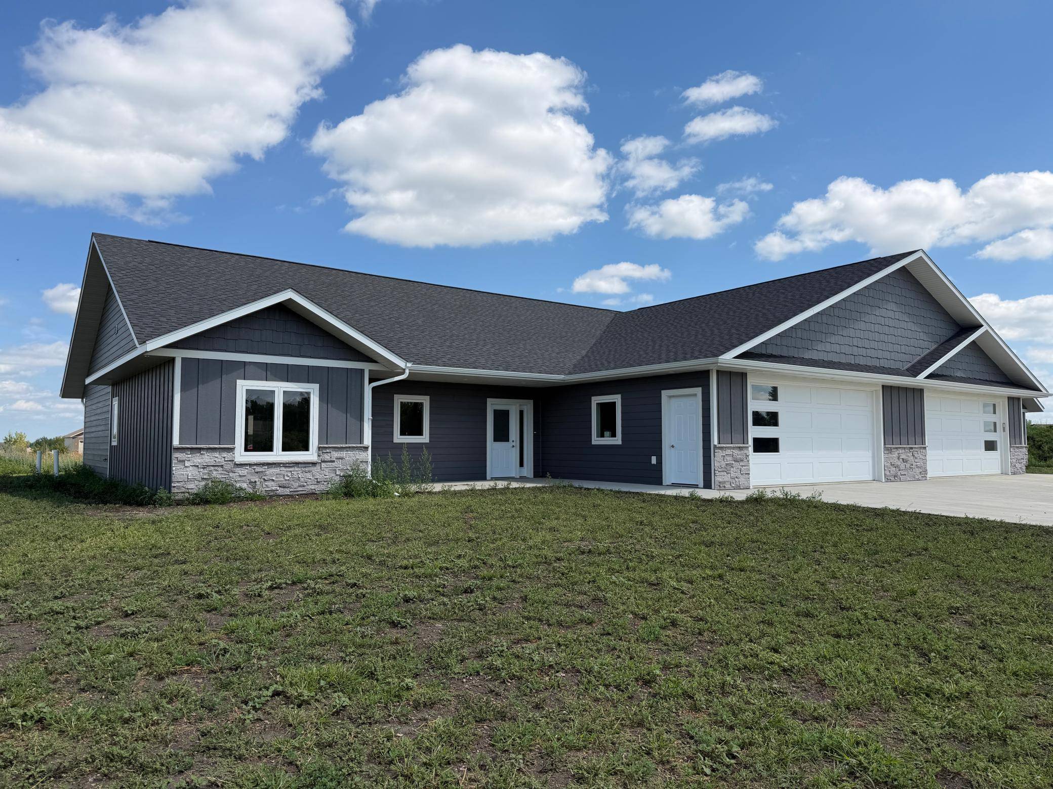 6732 130th AVE SE #North, Lisbon, ND 58054