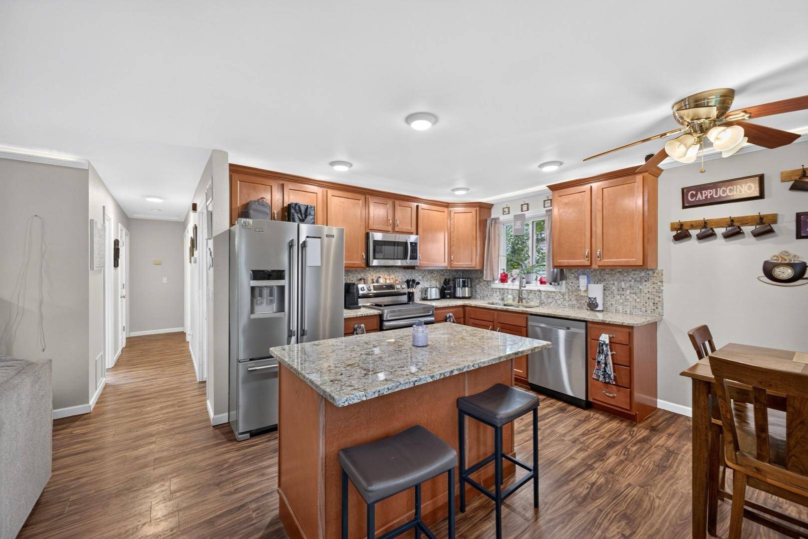 913 2nd ST NW, Byron, MN 55920