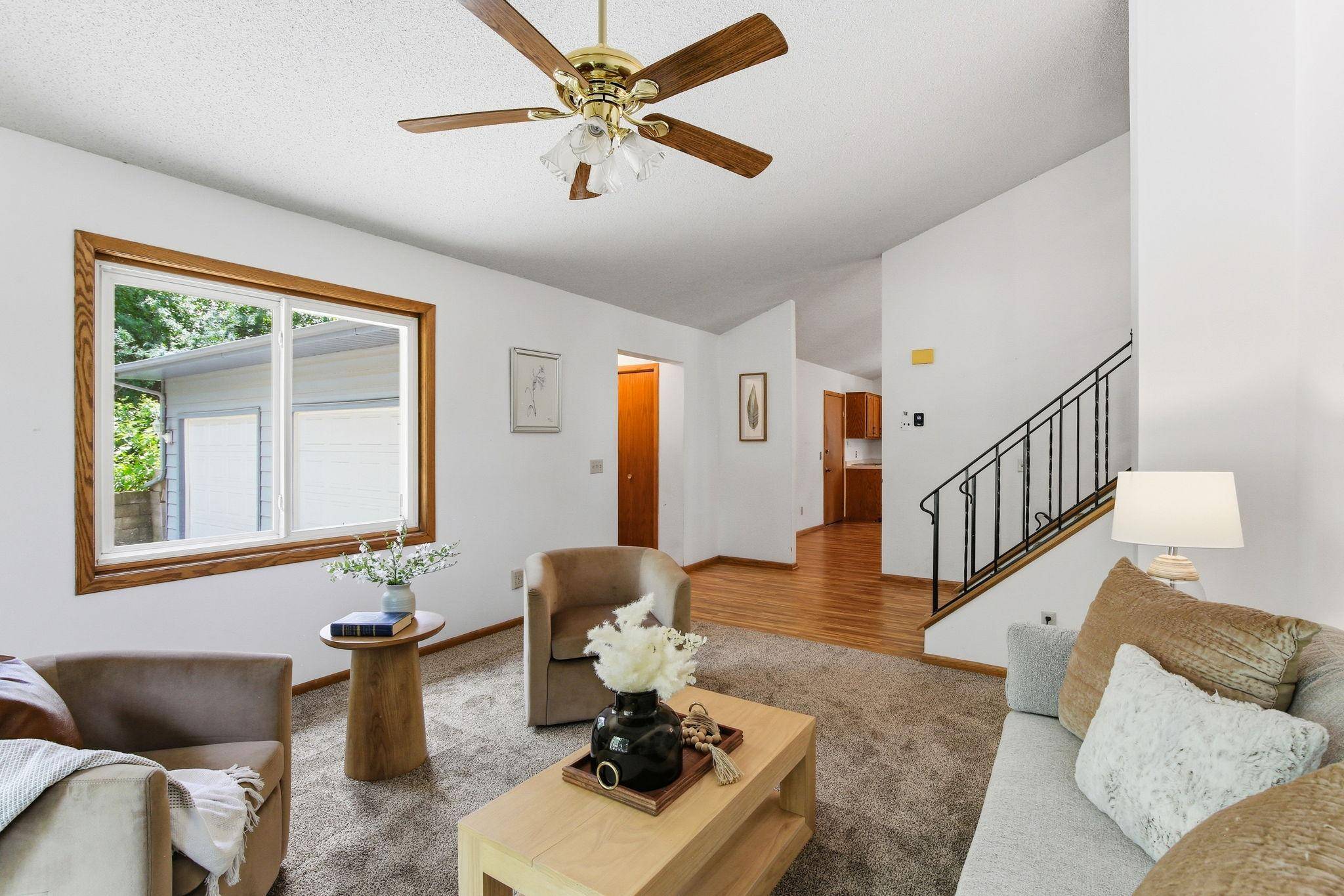 7435 Kurt ST, Loretto, MN 55357