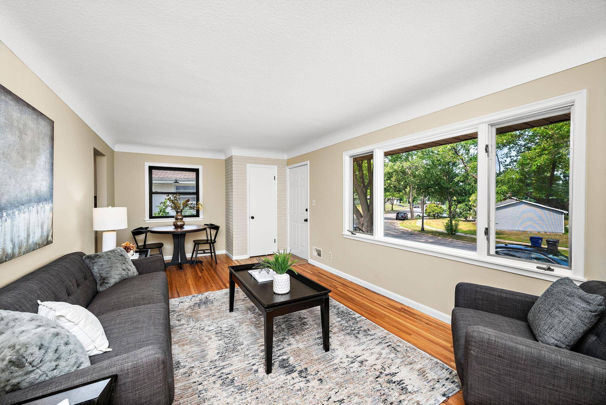 1418 Mechanic AVE, Saint Paul, MN 55106