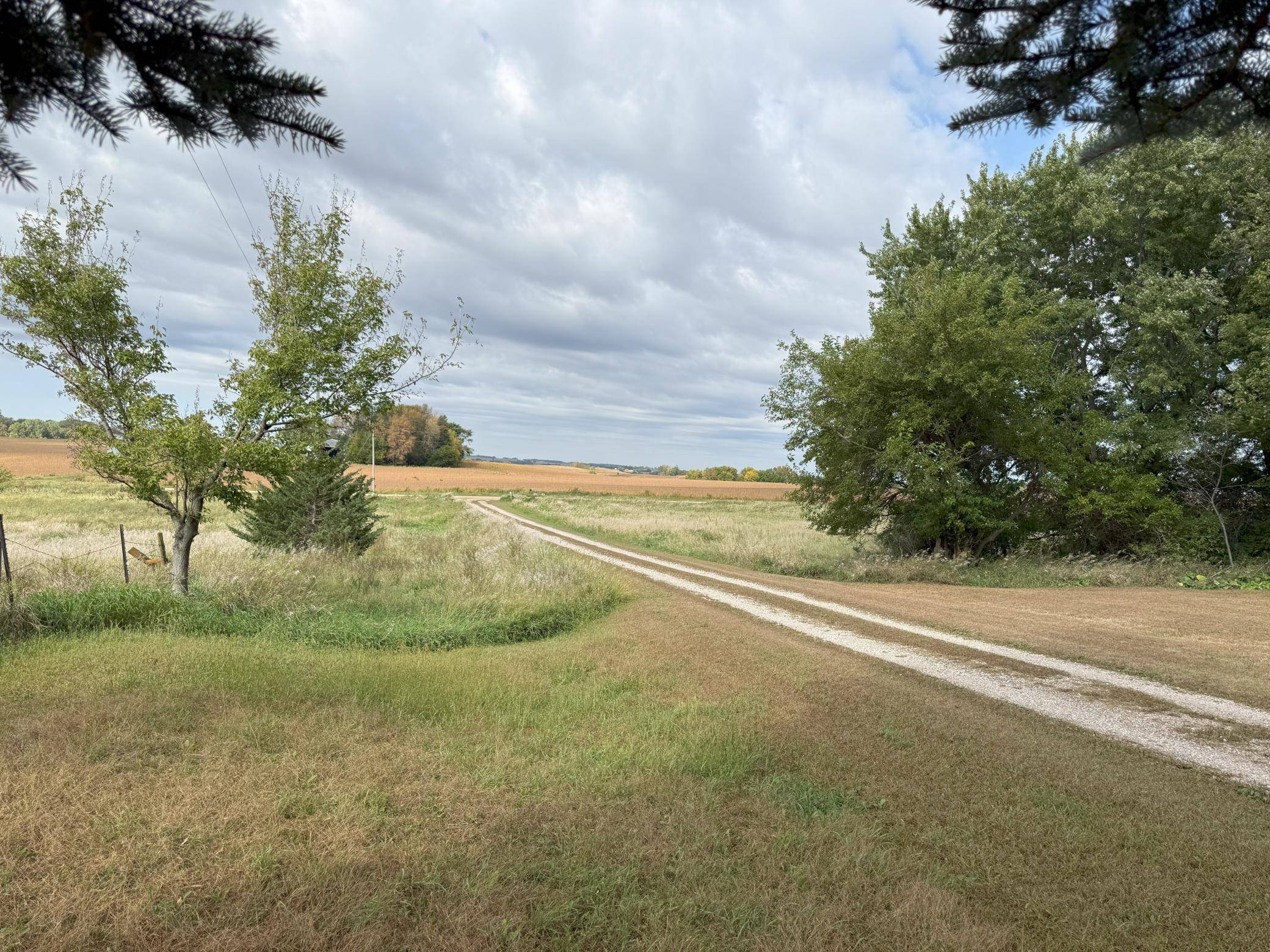 91224 510th AVE, Windom, MN 56101