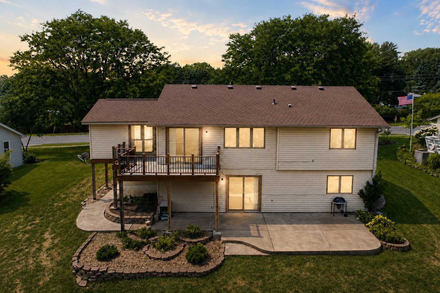 15117 Chicago AVE, Burnsville, MN 55306