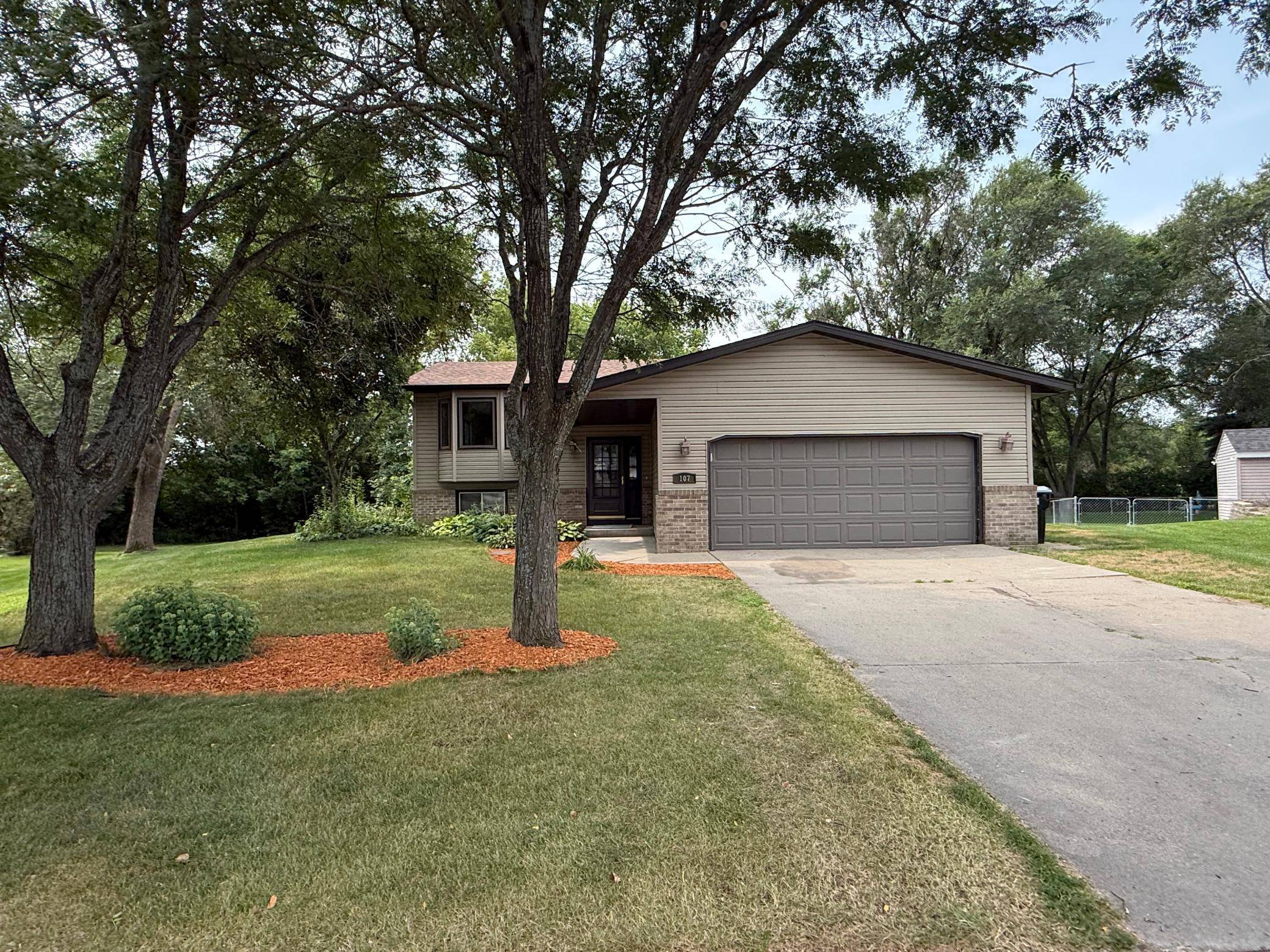 107 Chestnut CIR, Big Lake, MN 55309