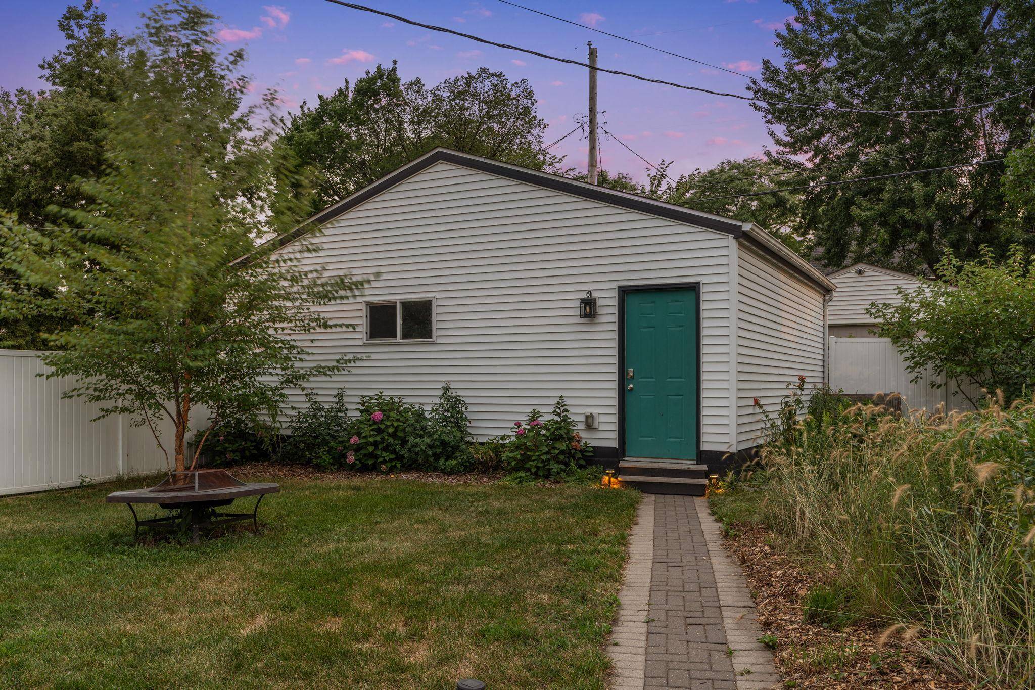 3724 18th AVE S, Minneapolis, MN 55407