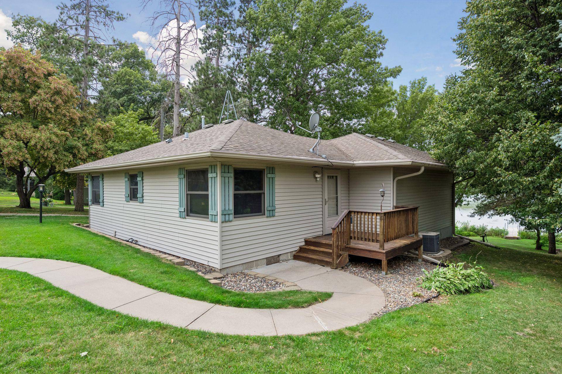 5162 114th AVE SE, Clear Lake, MN 55319