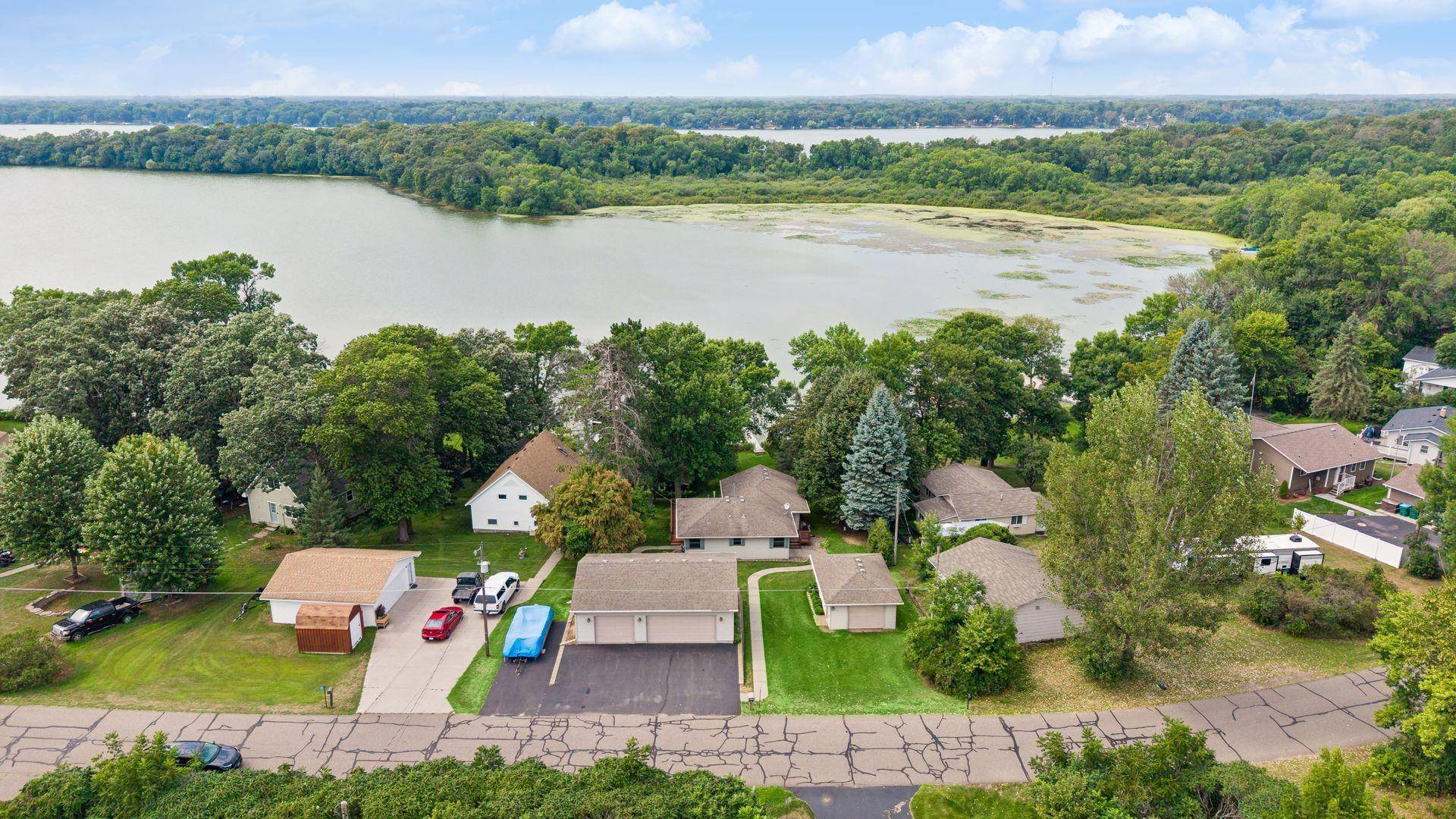 5162 114th AVE SE, Clear Lake, MN 55319