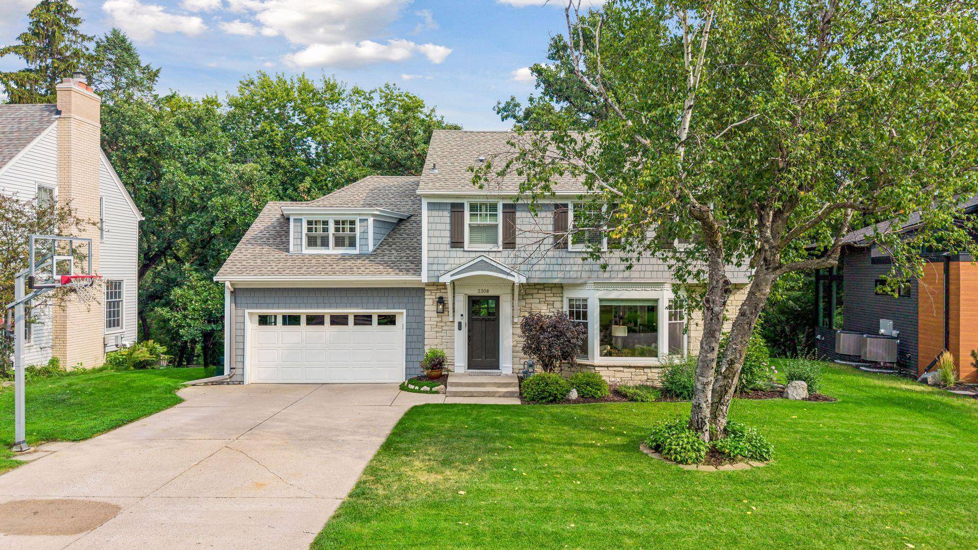 3308 W 55th ST, Edina, MN 55410