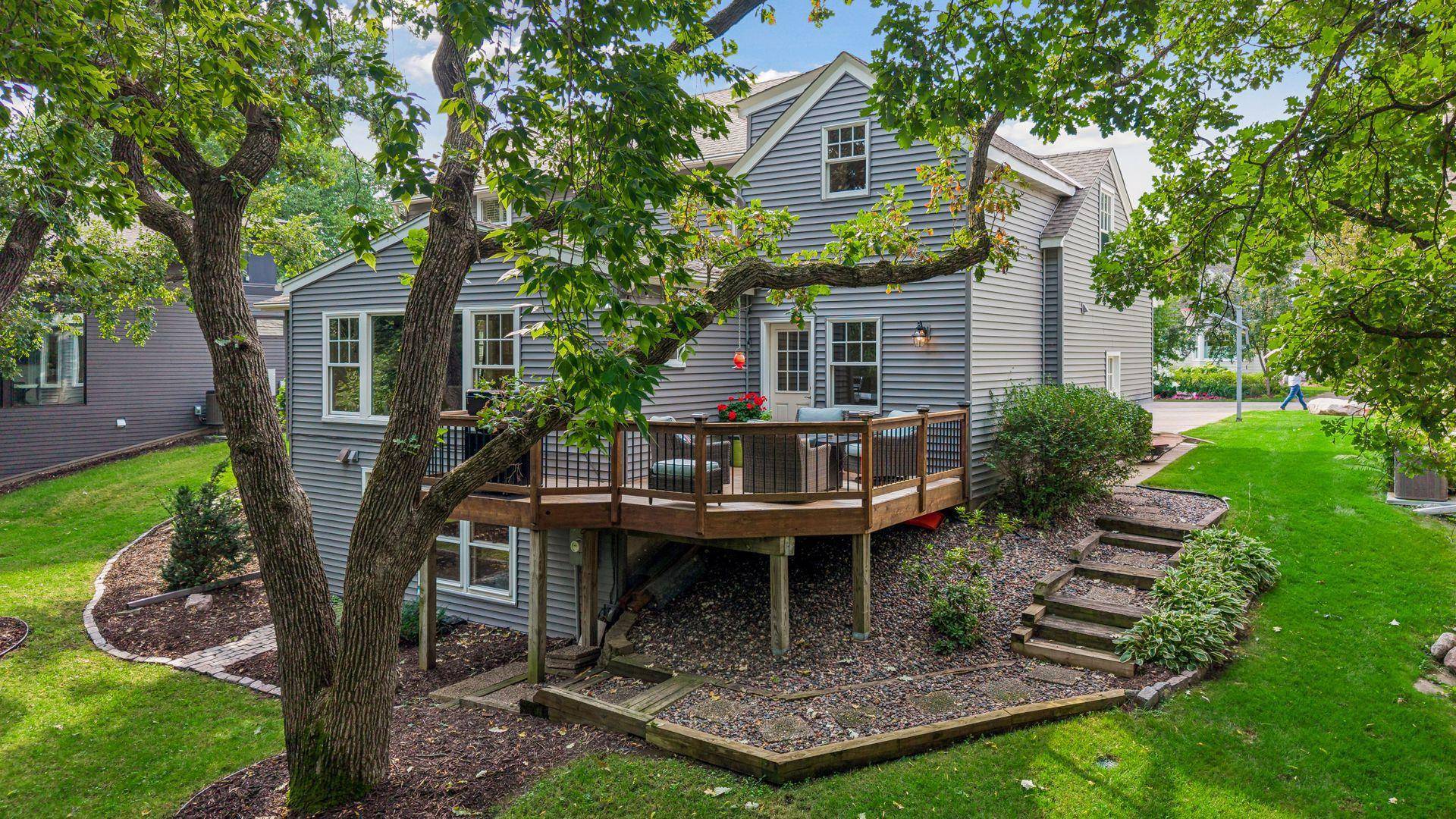 3308 W 55th ST, Edina, MN 55410