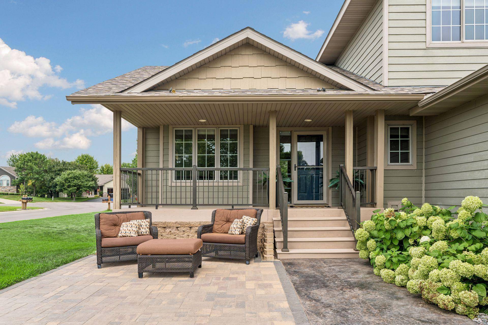 4021 Jason AVE NE, Saint Michael, MN 55376