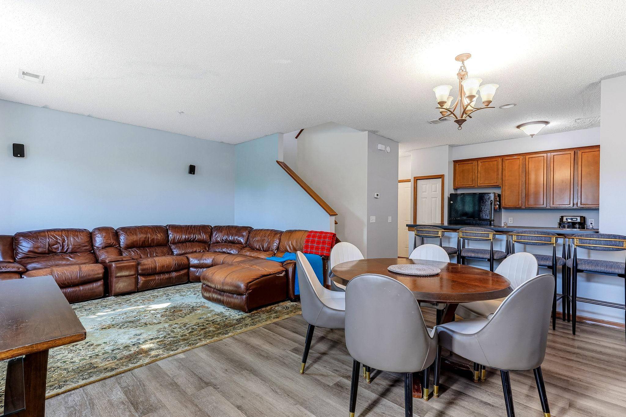 7209 Jewel LN N, Maple Grove, MN 55311