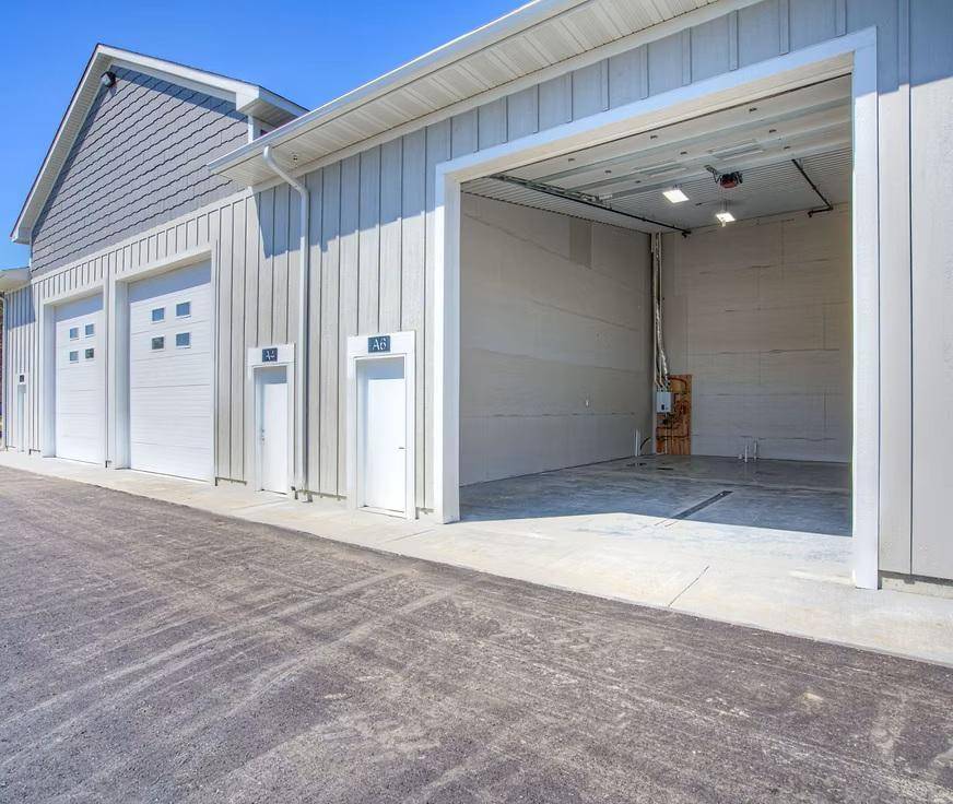 5836 Barthel Industrial DR NE ##2, Albertville, MN 55301
