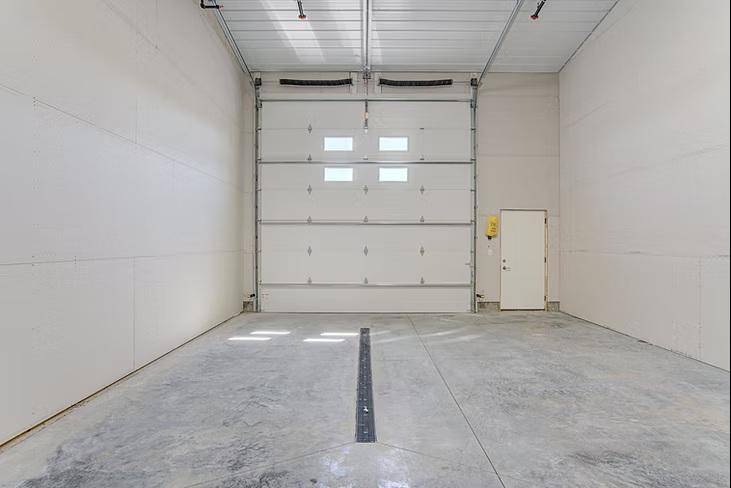 5836 Barthel Industrial DR NE ##5, Albertville, MN 55301