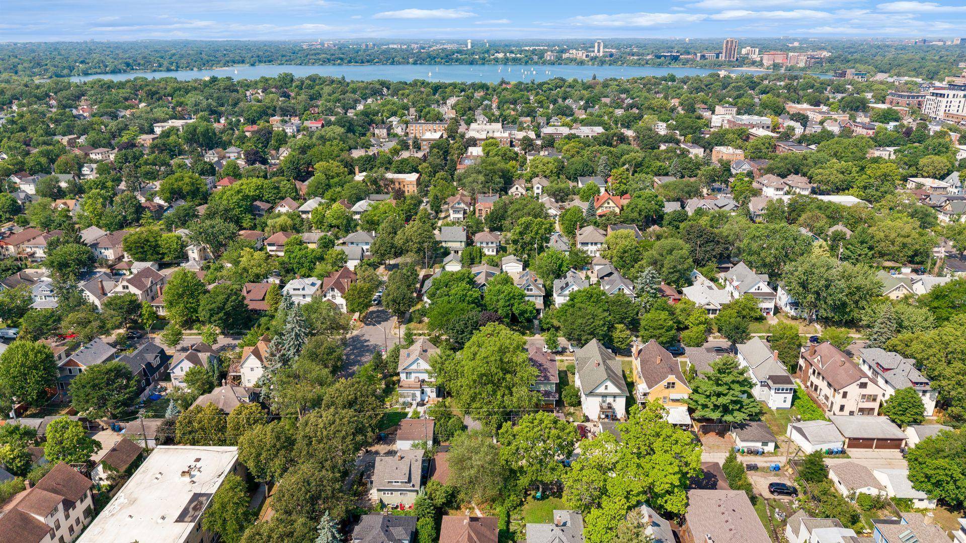 3248 Dupont AVE S, Minneapolis, MN 55408