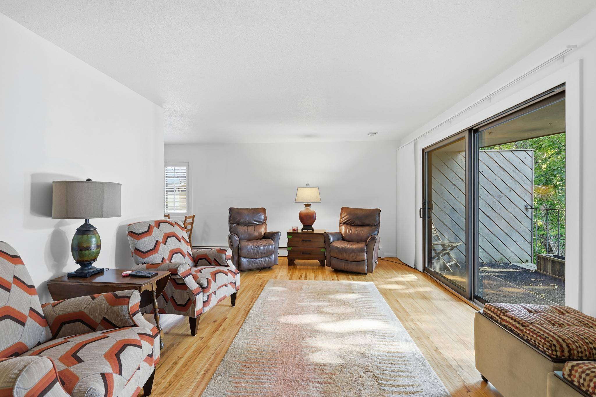 3033 E Bde Maka Ska Pkwy #301, Minneapolis, MN 55408