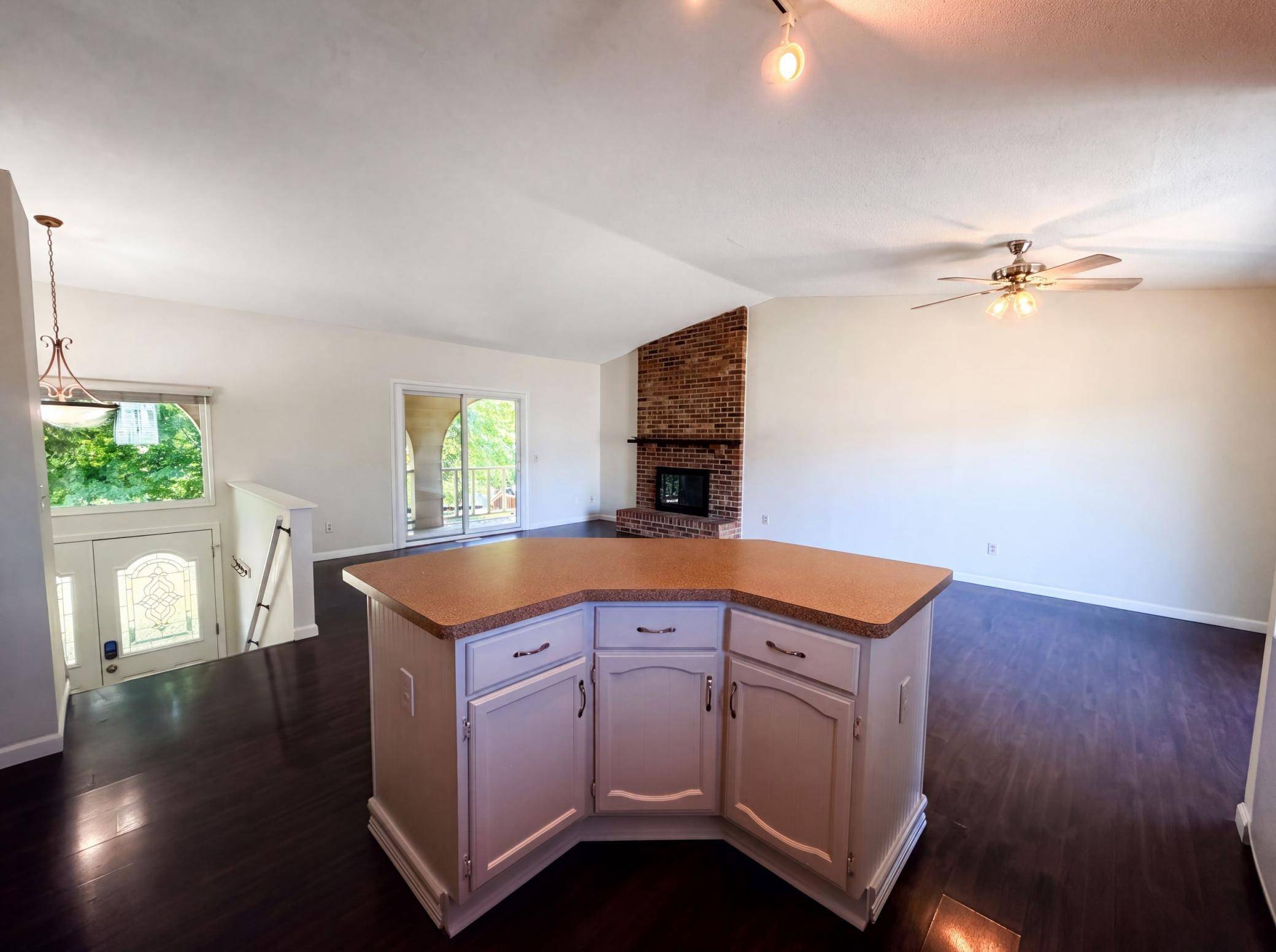13802 Holyoke PATH, Apple Valley, MN 55124
