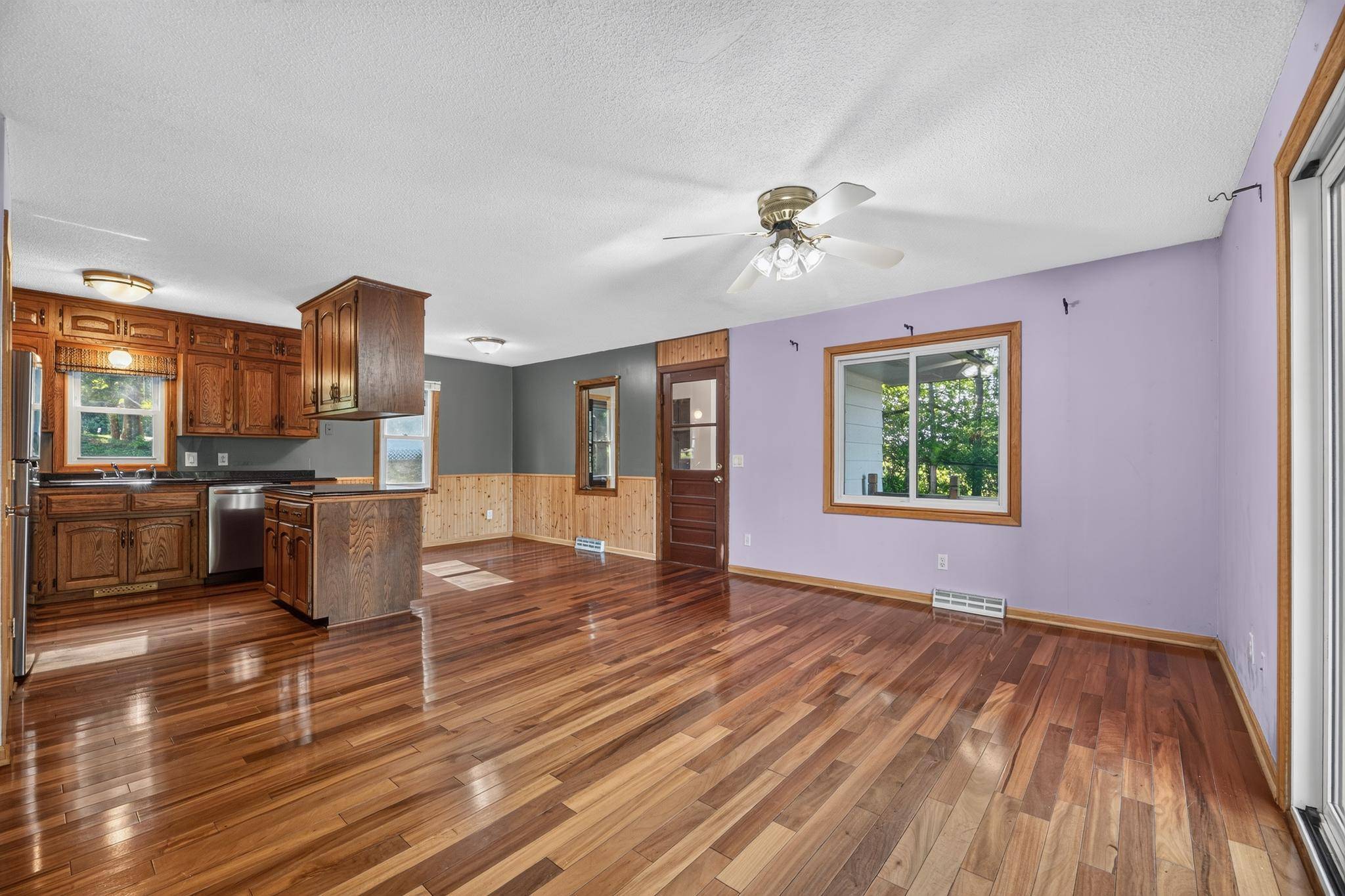 49146 Amble AVE, Stanchfield, MN 55080