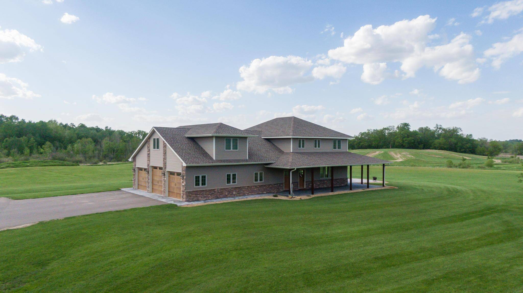 6699 313th AVE NE, North Branch, MN 55056