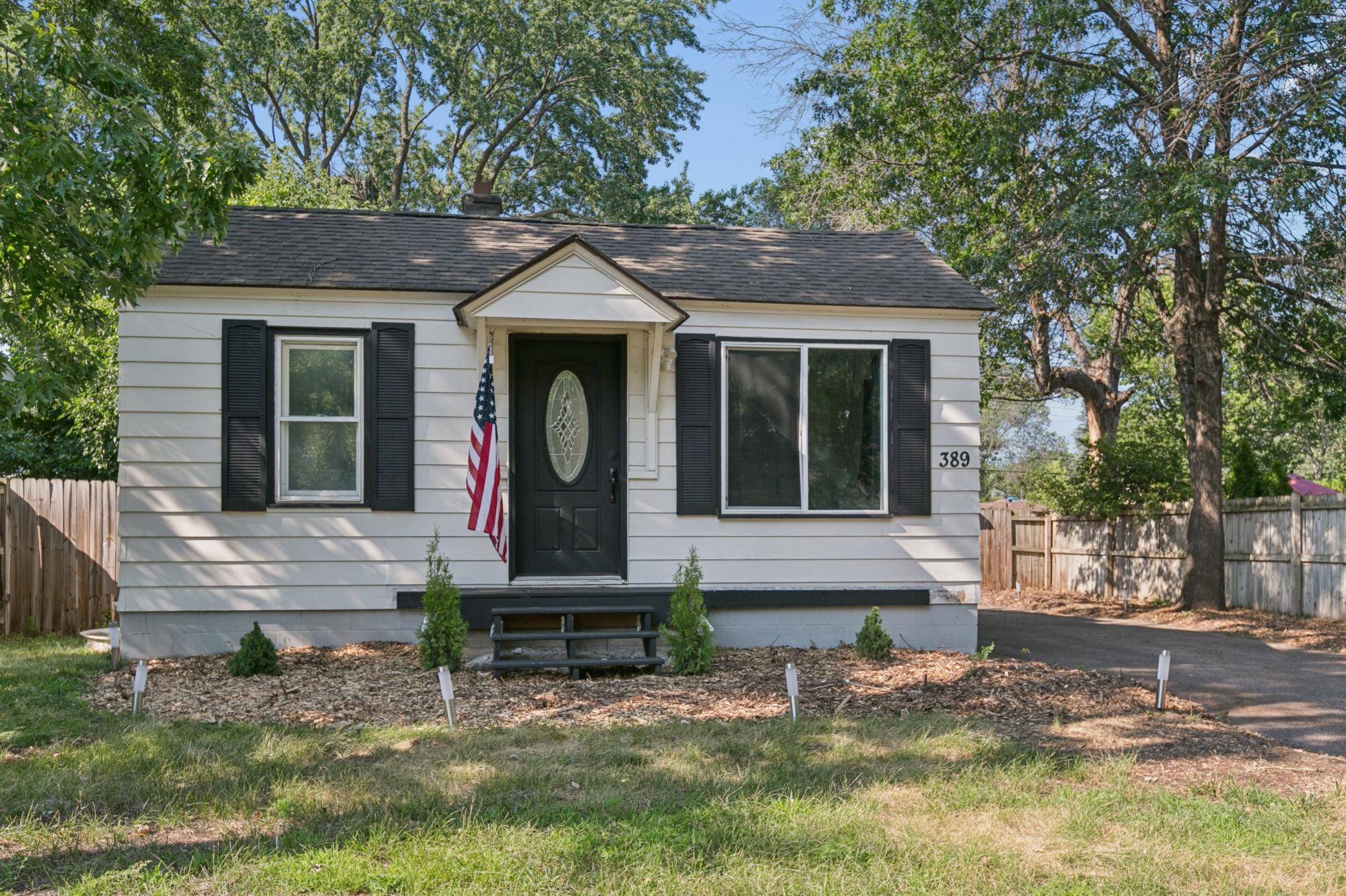 389 Hugo ST NE, Fridley, MN 55432