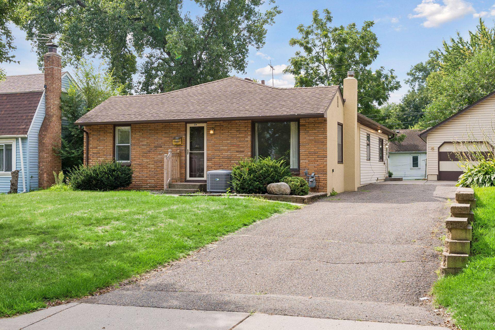 96 Orange AVE W, Saint Paul, MN 55117