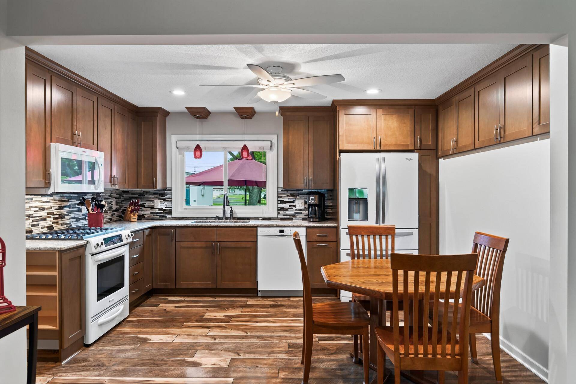 3301 69th ST E, Inver Grove Heights, MN 55076