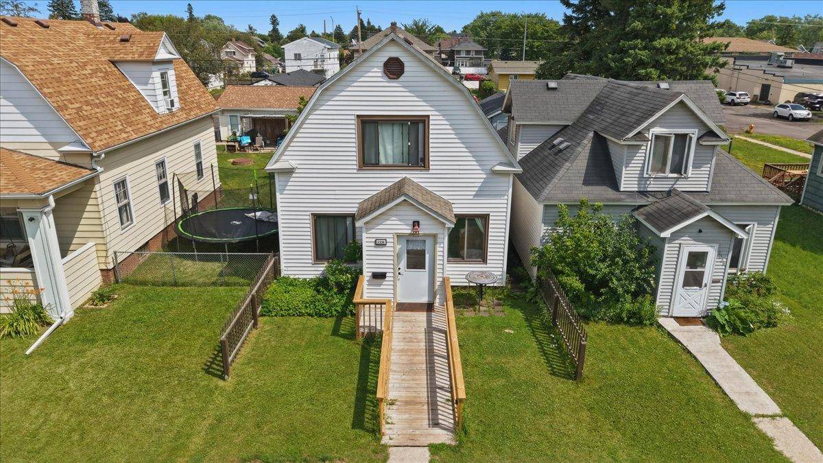 2334 Banks AVE, Superior, WI 54880