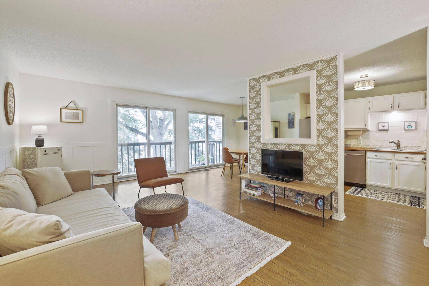 7267 Hunters RUN #46C, Eden Prairie, MN 55346