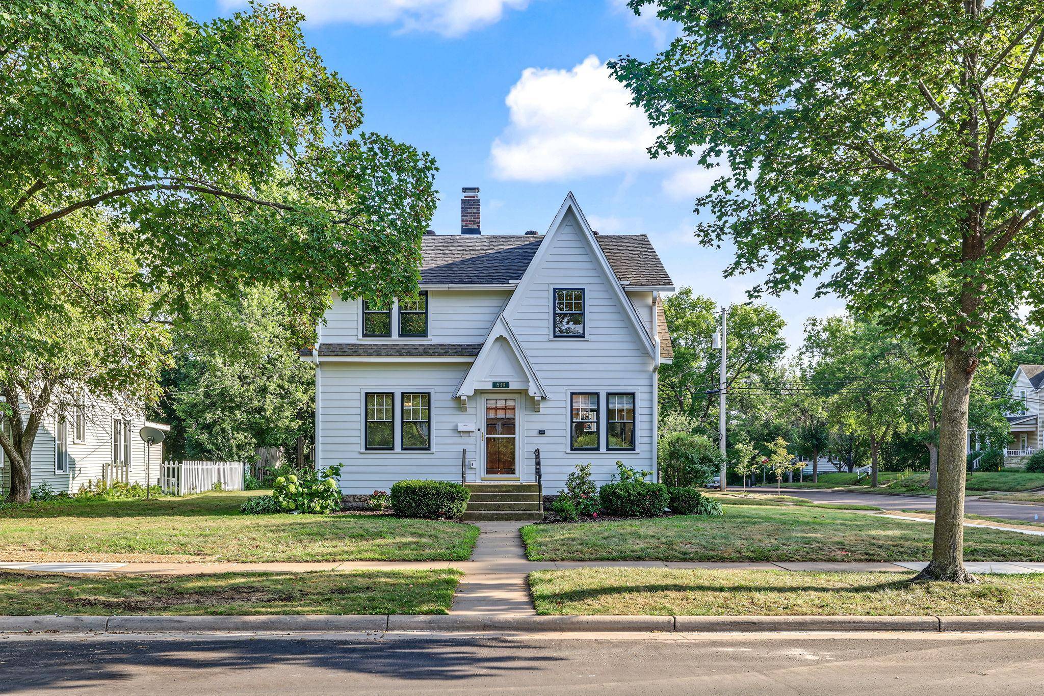 539 W Grand AVE, Eau Claire, WI 54703