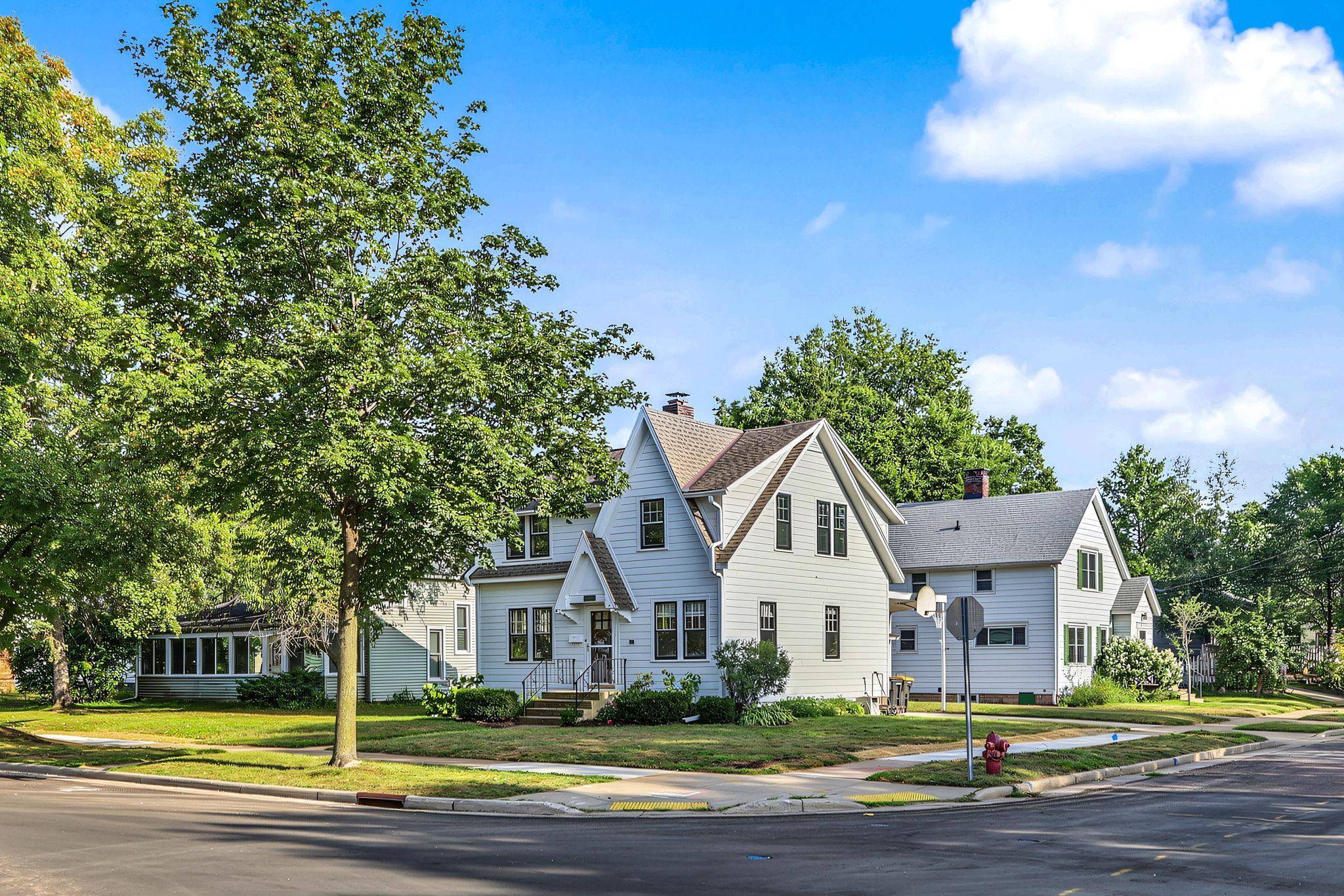 539 W Grand AVE, Eau Claire, WI 54703