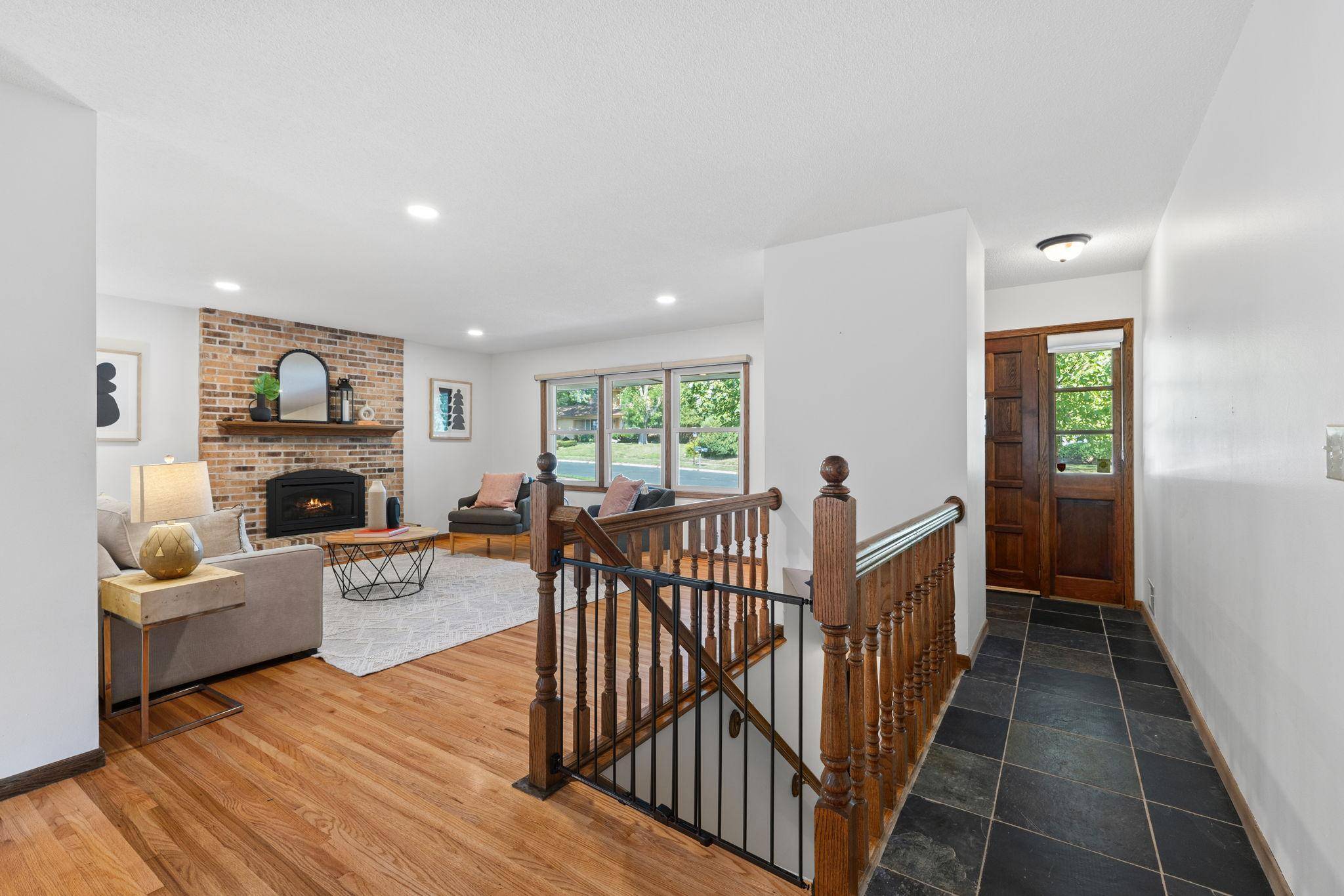 10112 Nord AVE S, Bloomington, MN 55437