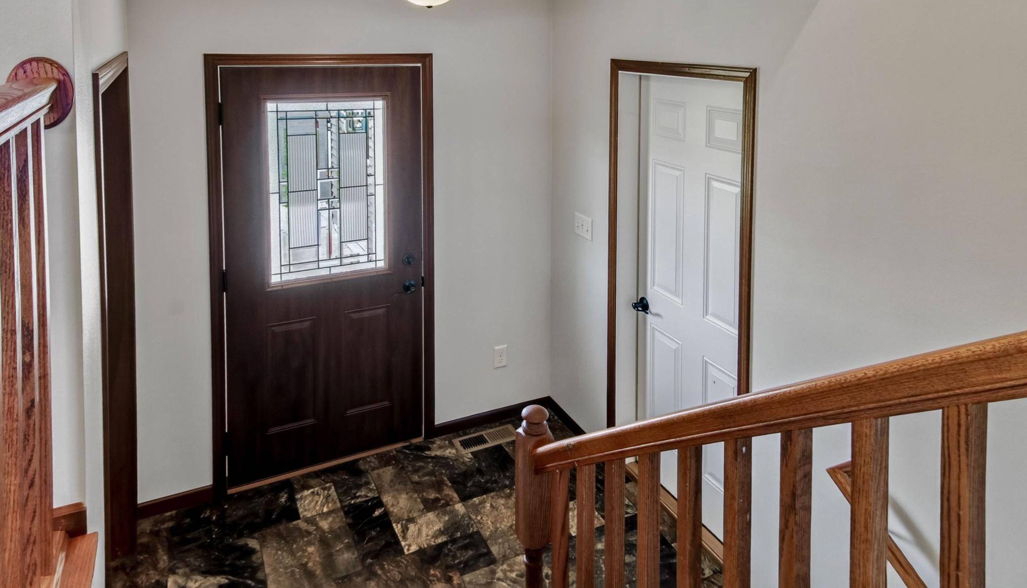 519 Haglin AVE, Cameron, WI 54822