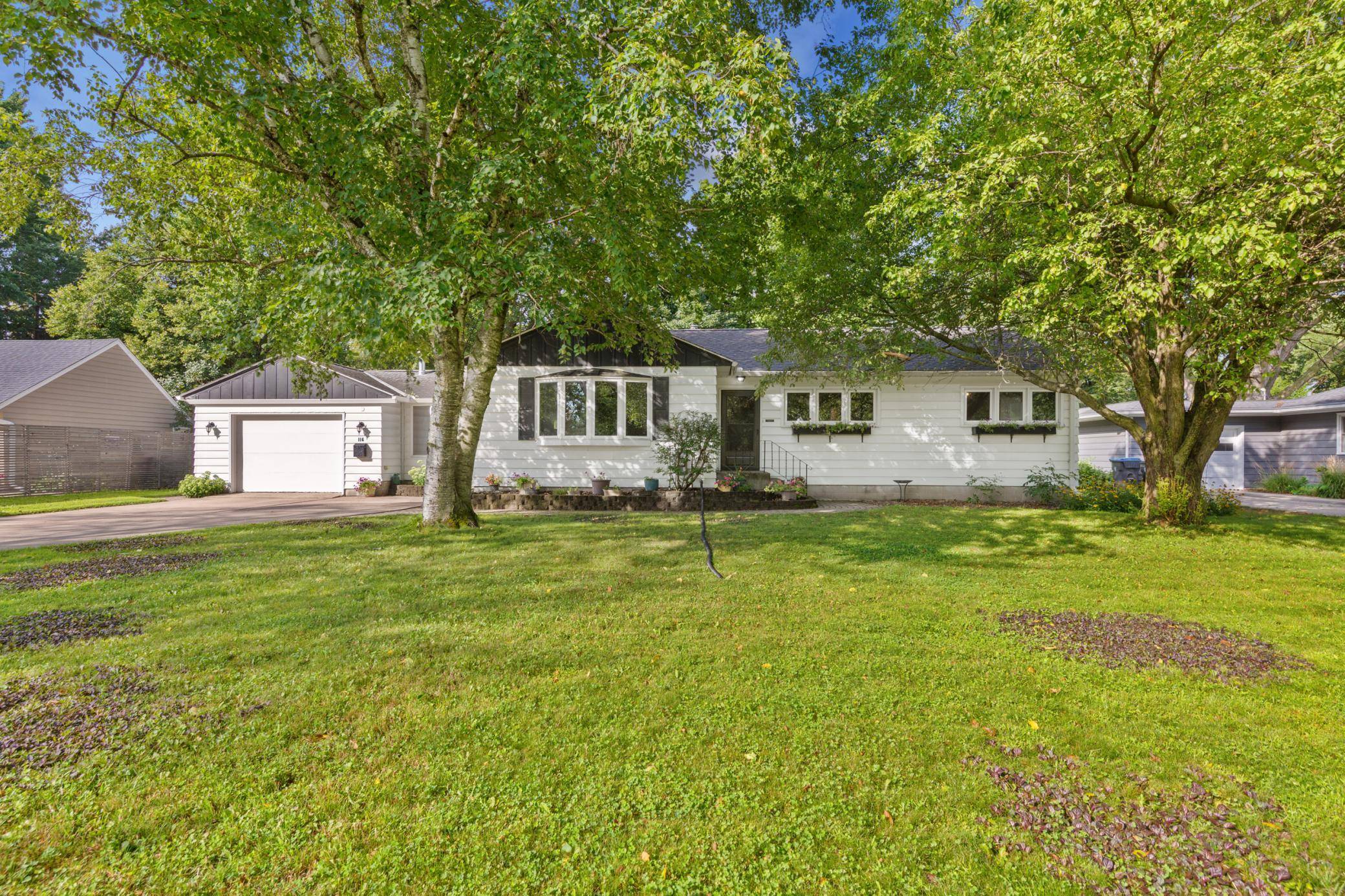 116 Ridgely RD, Mankato, MN 56001
