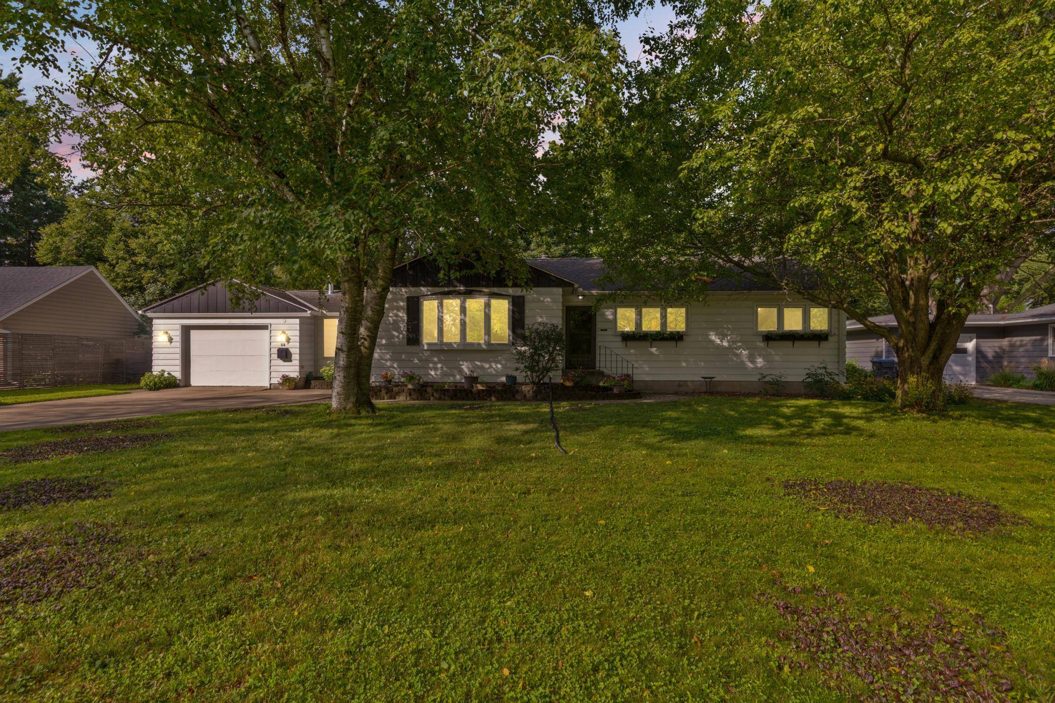 116 Ridgely RD, Mankato, MN 56001