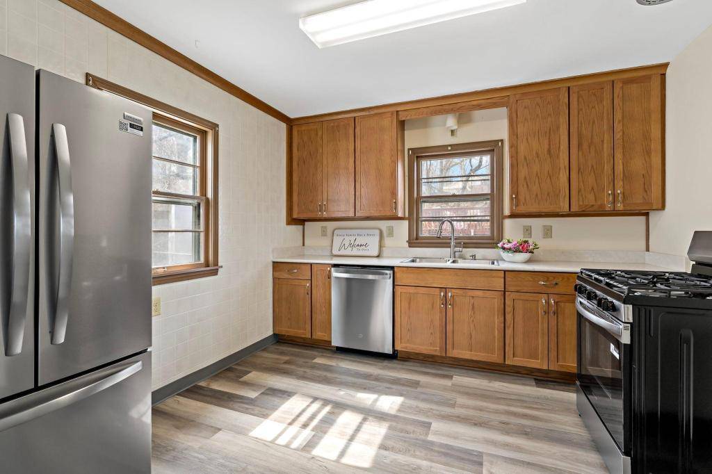 825 Kansas AVE, Saint Paul, MN 55107