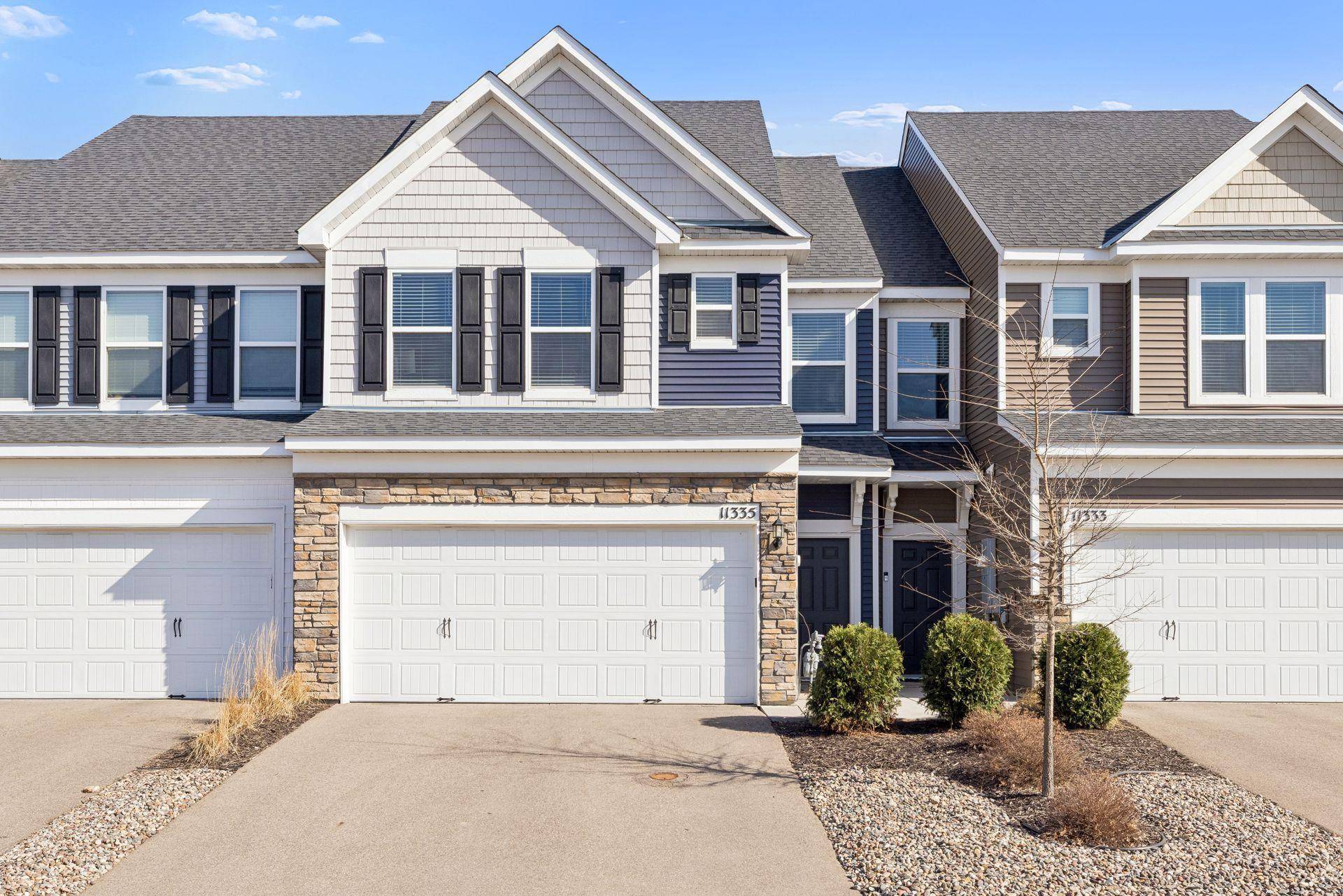 11335 Brookview RD, Woodbury, MN 55129