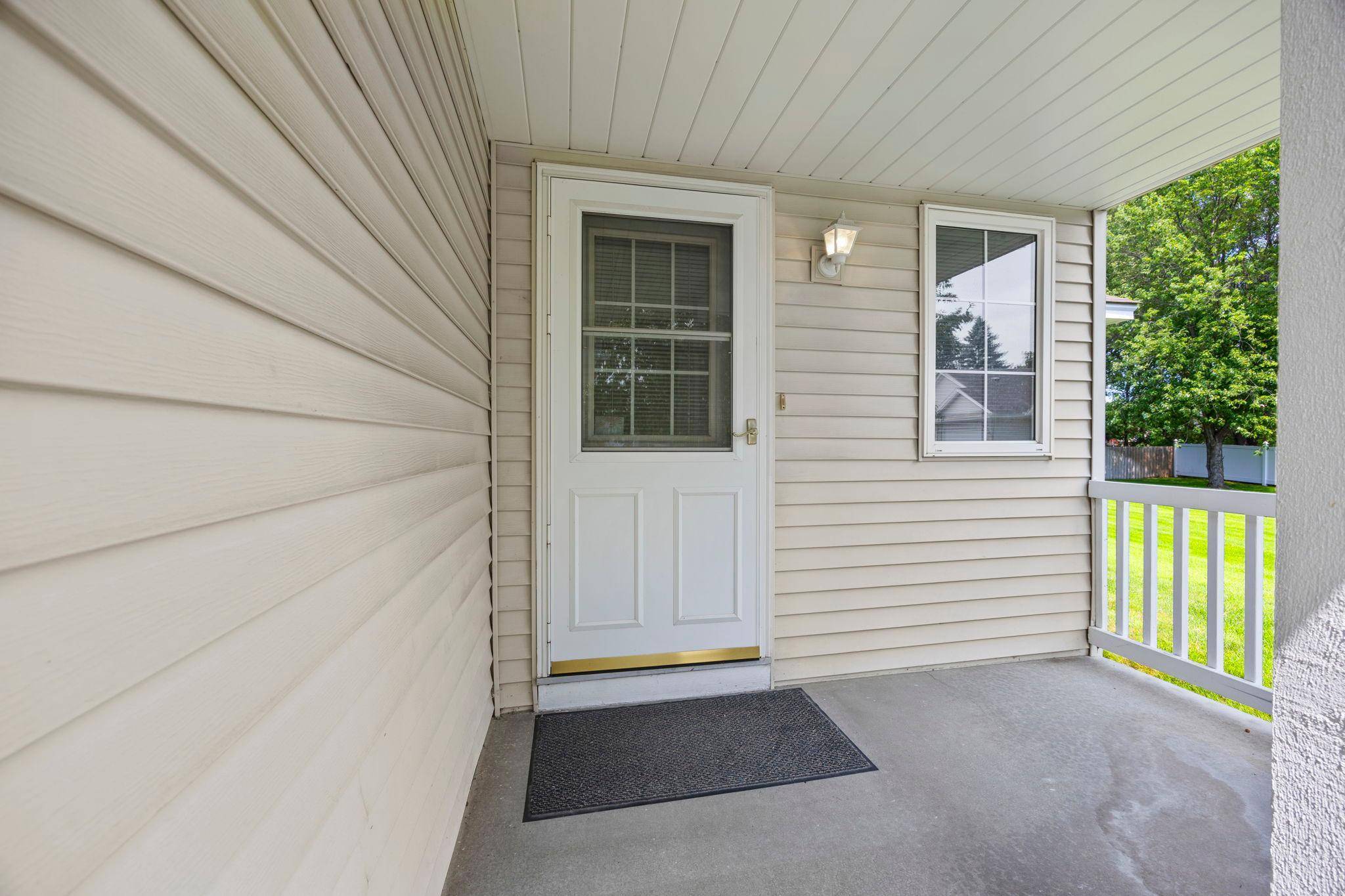 2865 117th AVE NW, Coon Rapids, MN 55433