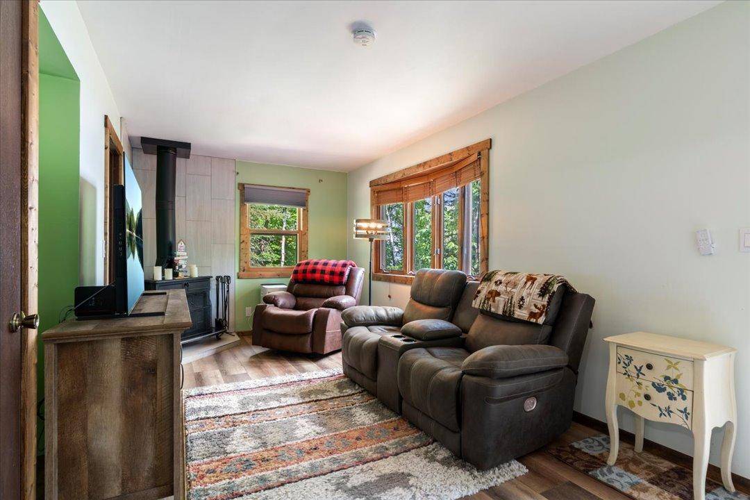 576 Pine Mountain Lake RD NW, Backus, MN 56435
